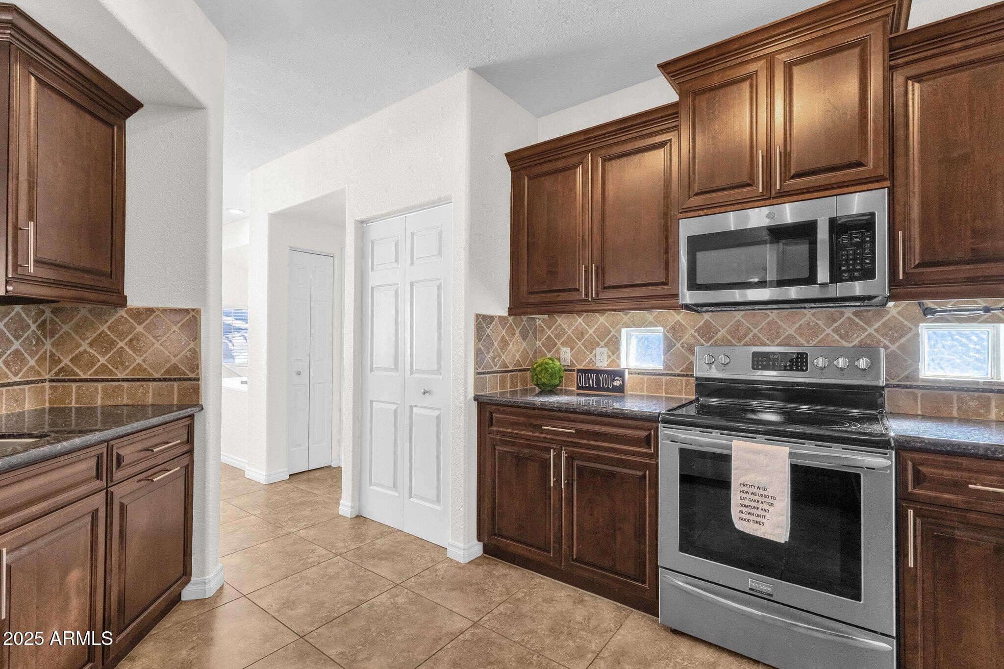 3236 E CHANDLER Boulevard, 2057