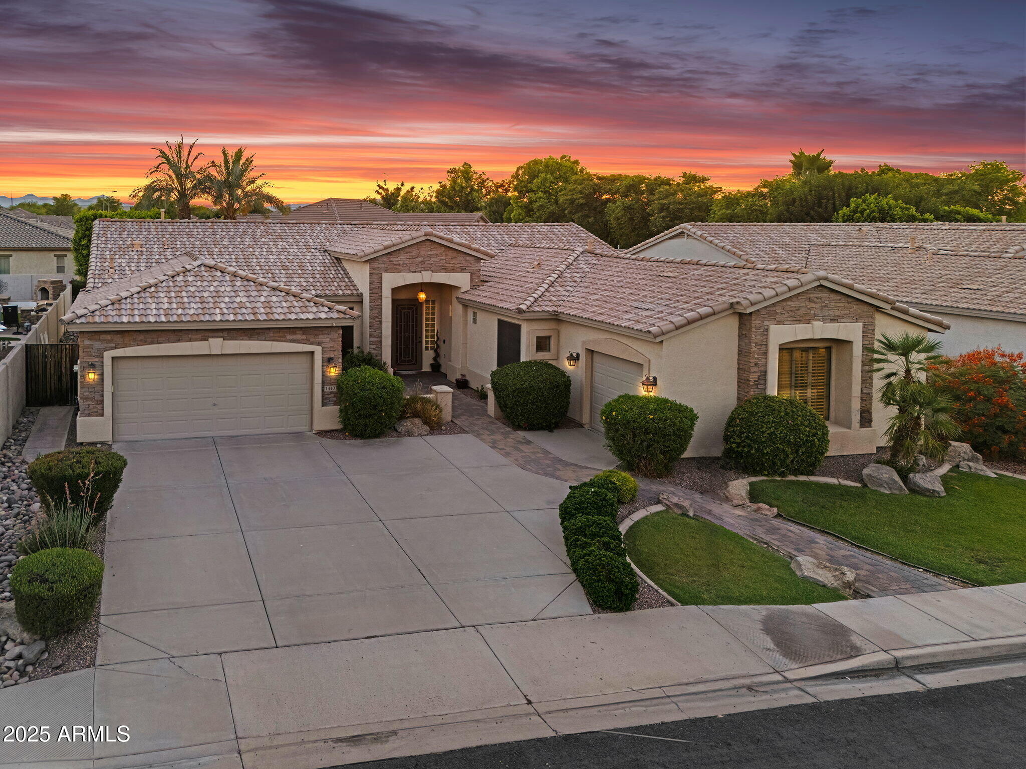 1410 S LOS ALTOS Drive