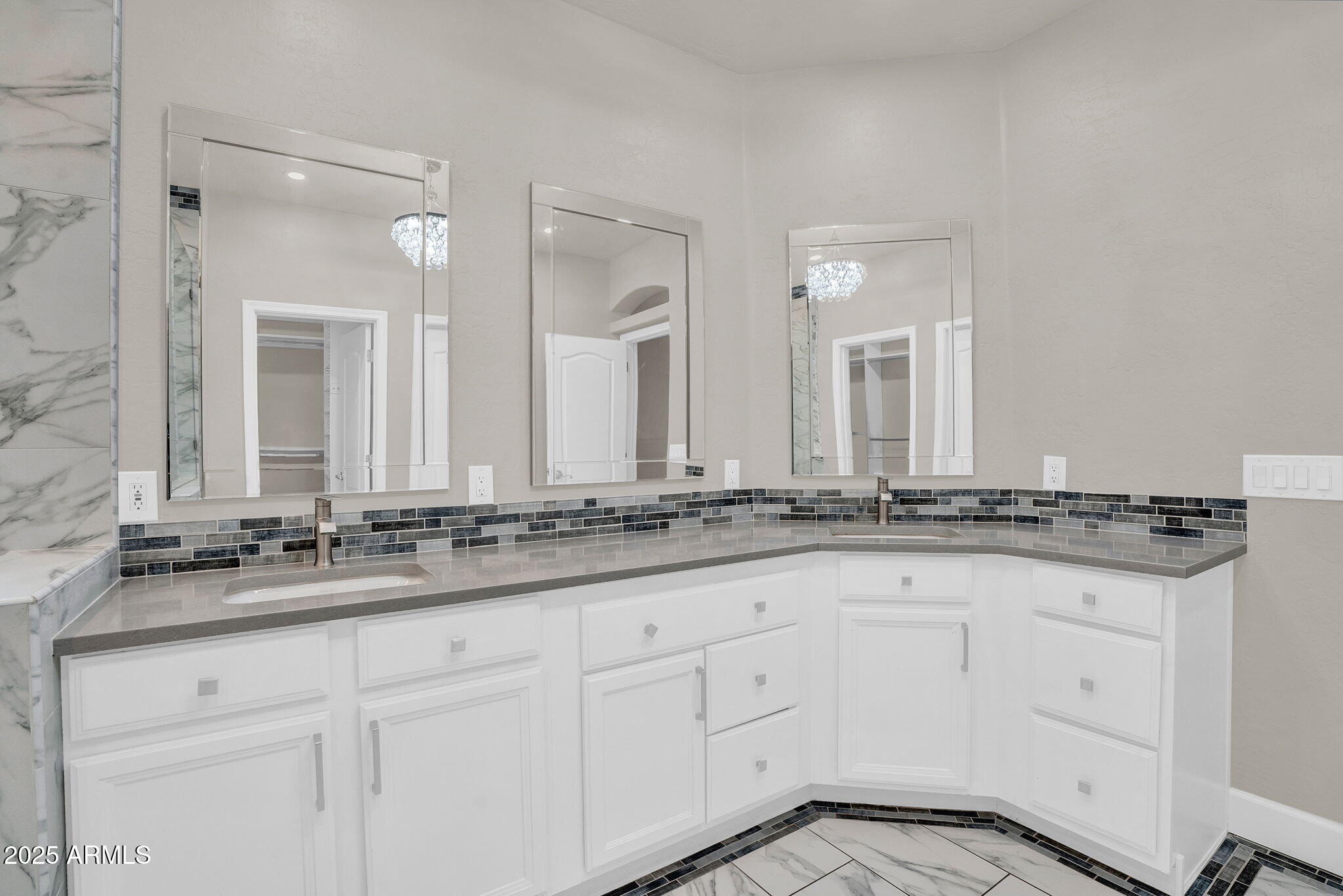 1410 S LOS ALTOS Drive