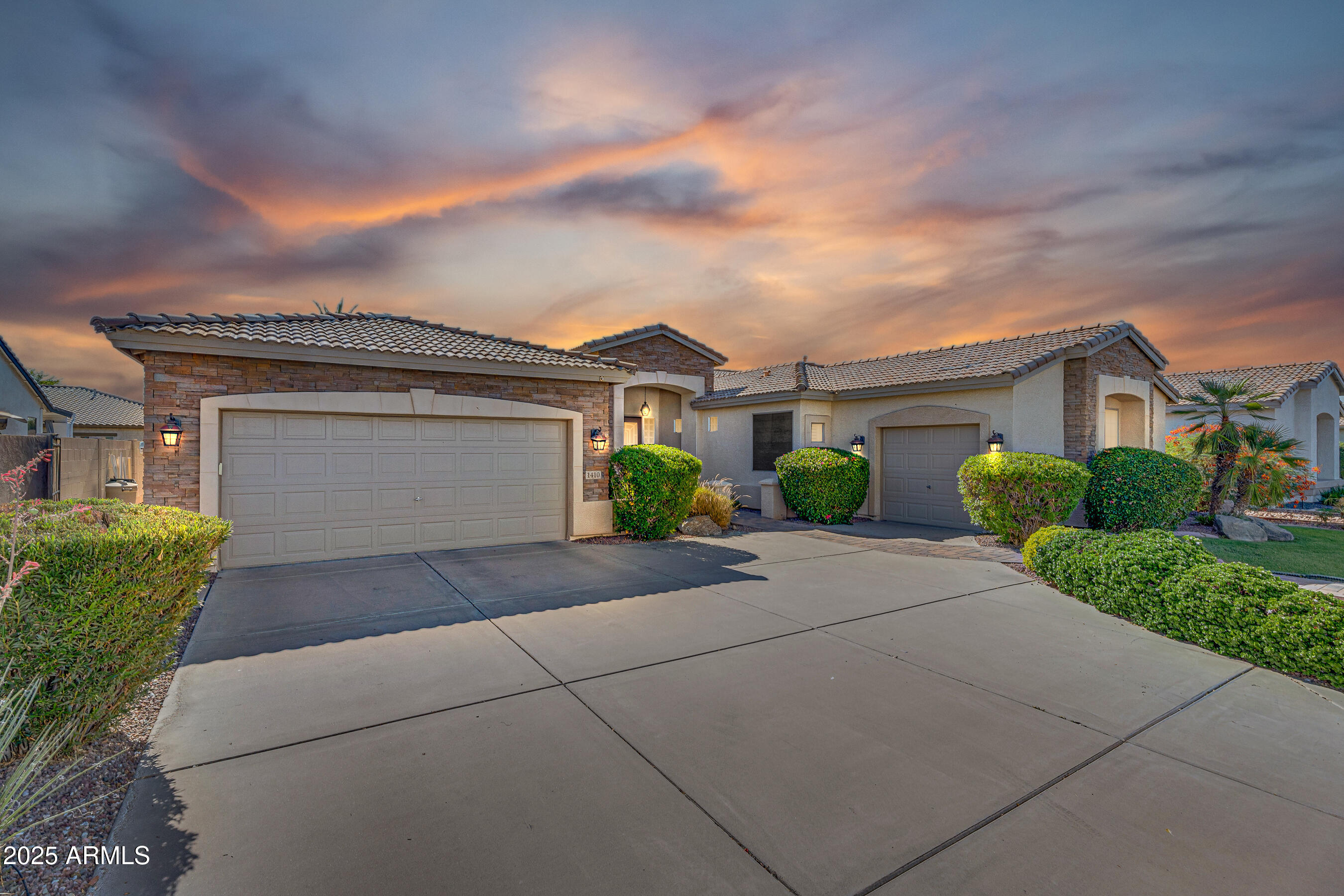 1410 S LOS ALTOS Drive