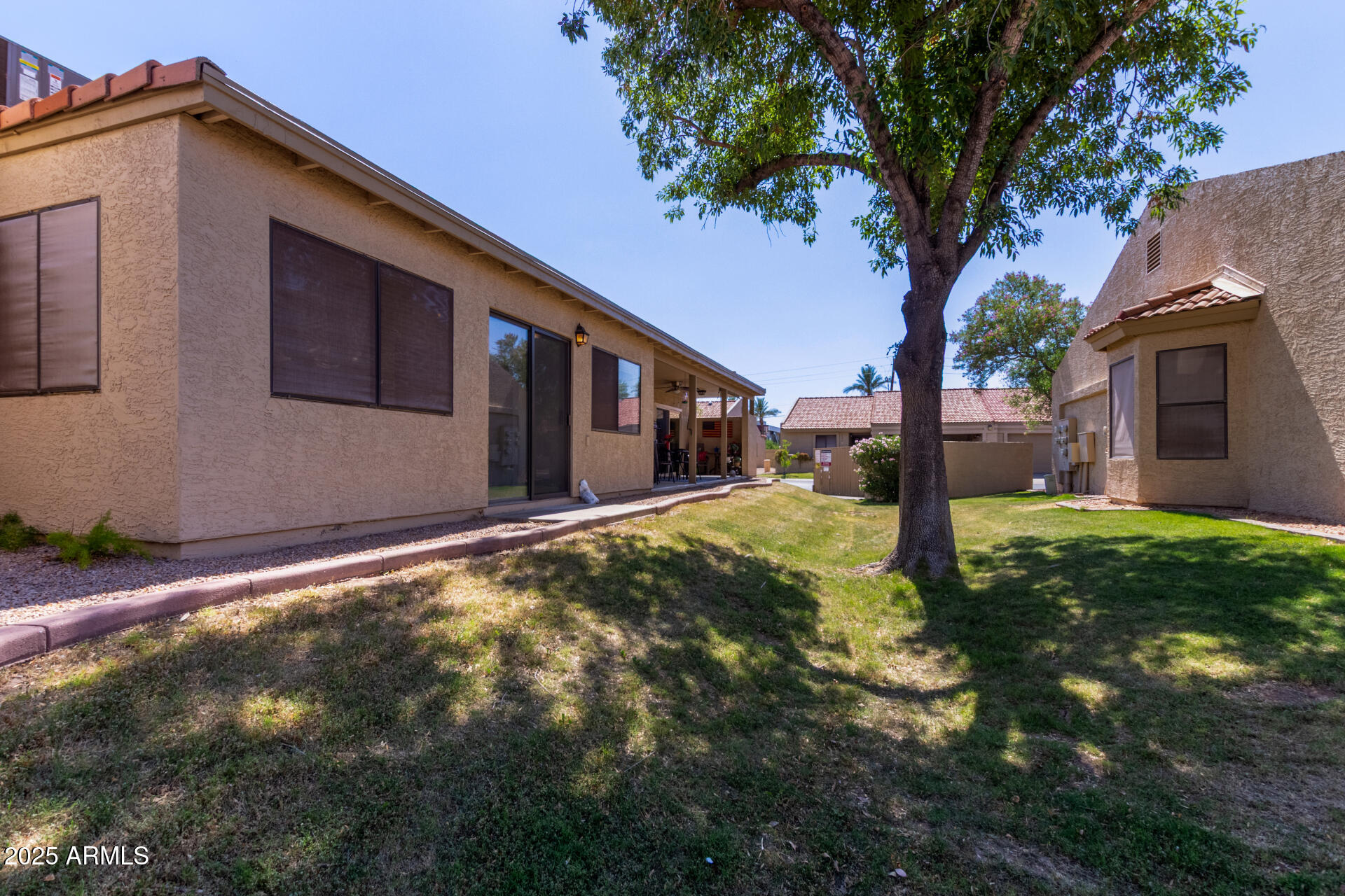 1021 S GREENFIELD Road 1211