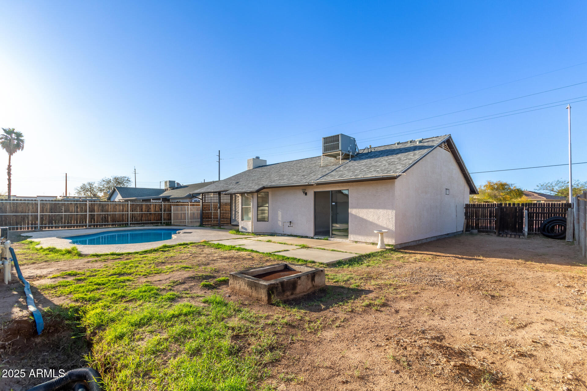 9009 W BUTLER Drive
