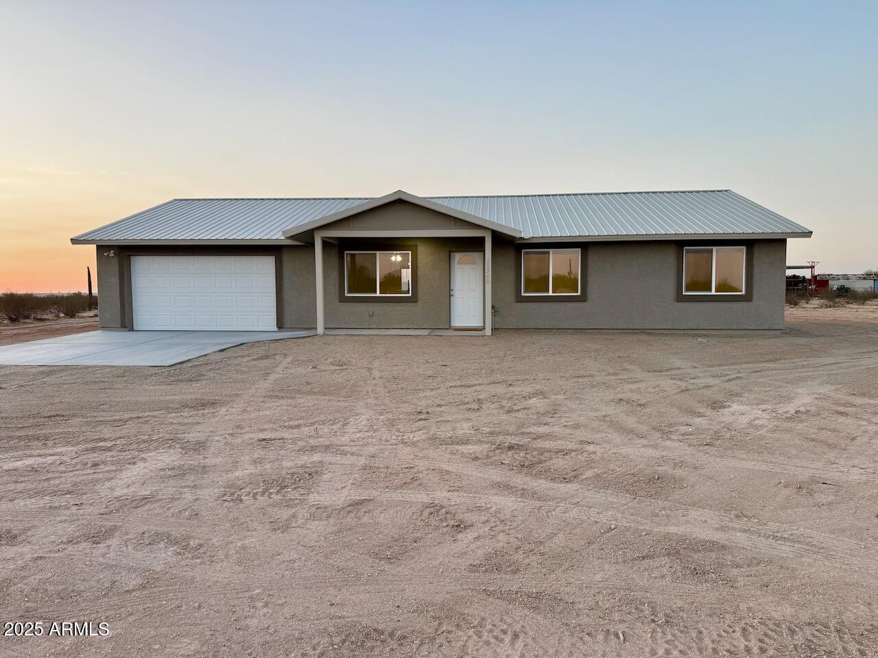 20540 E Leavitt Lane