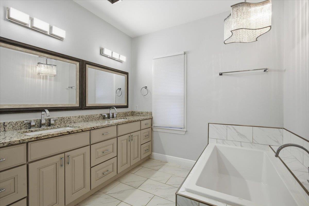 2203 Onion Creek PKWY # 17