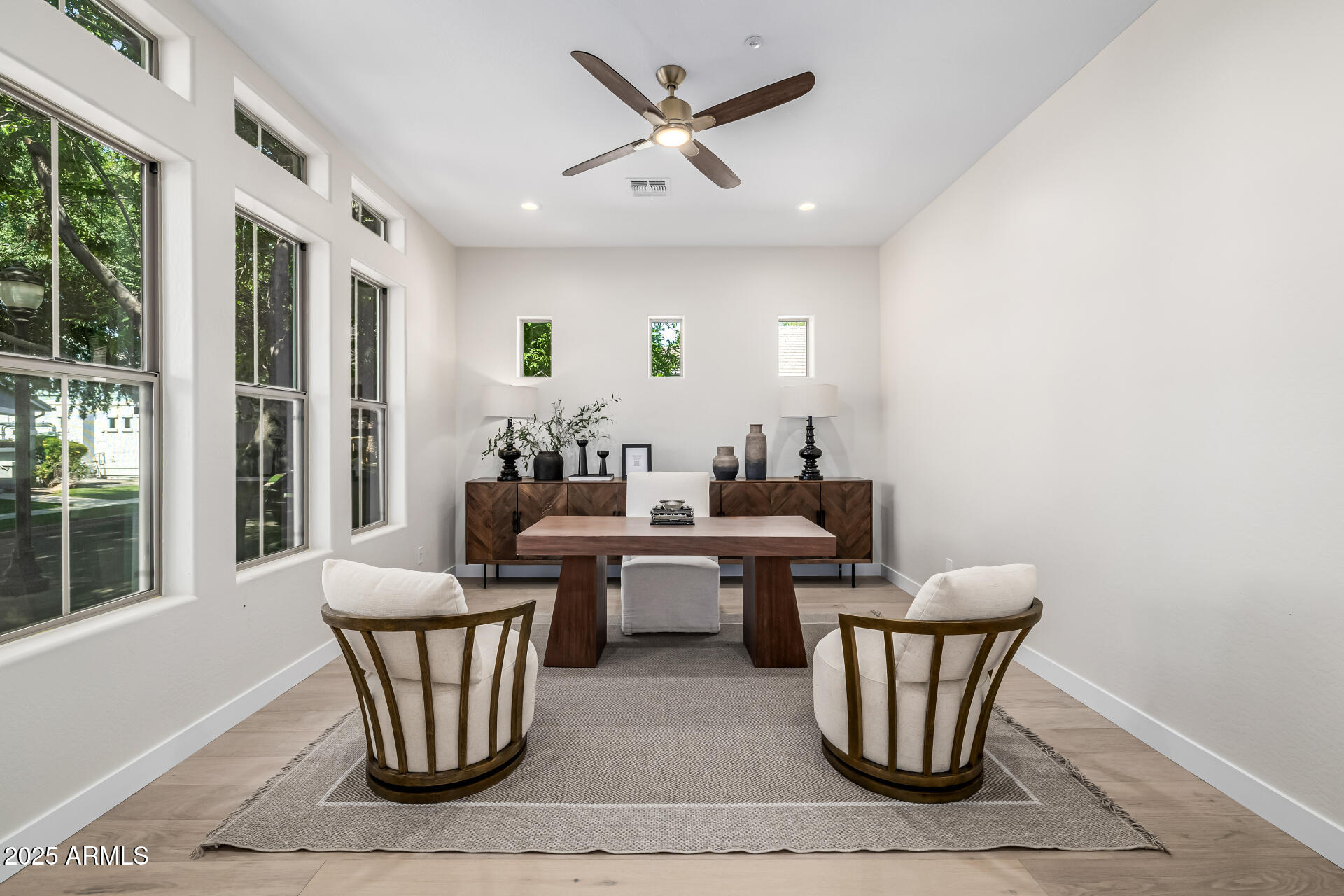 2743 E VIRGINIA Street