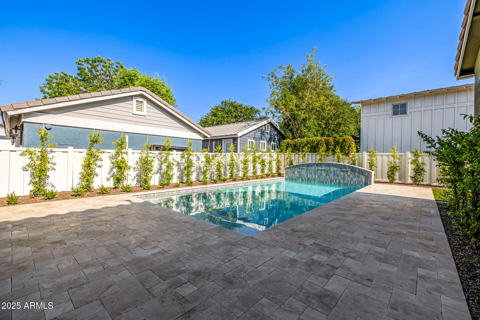 2743 E VIRGINIA Street