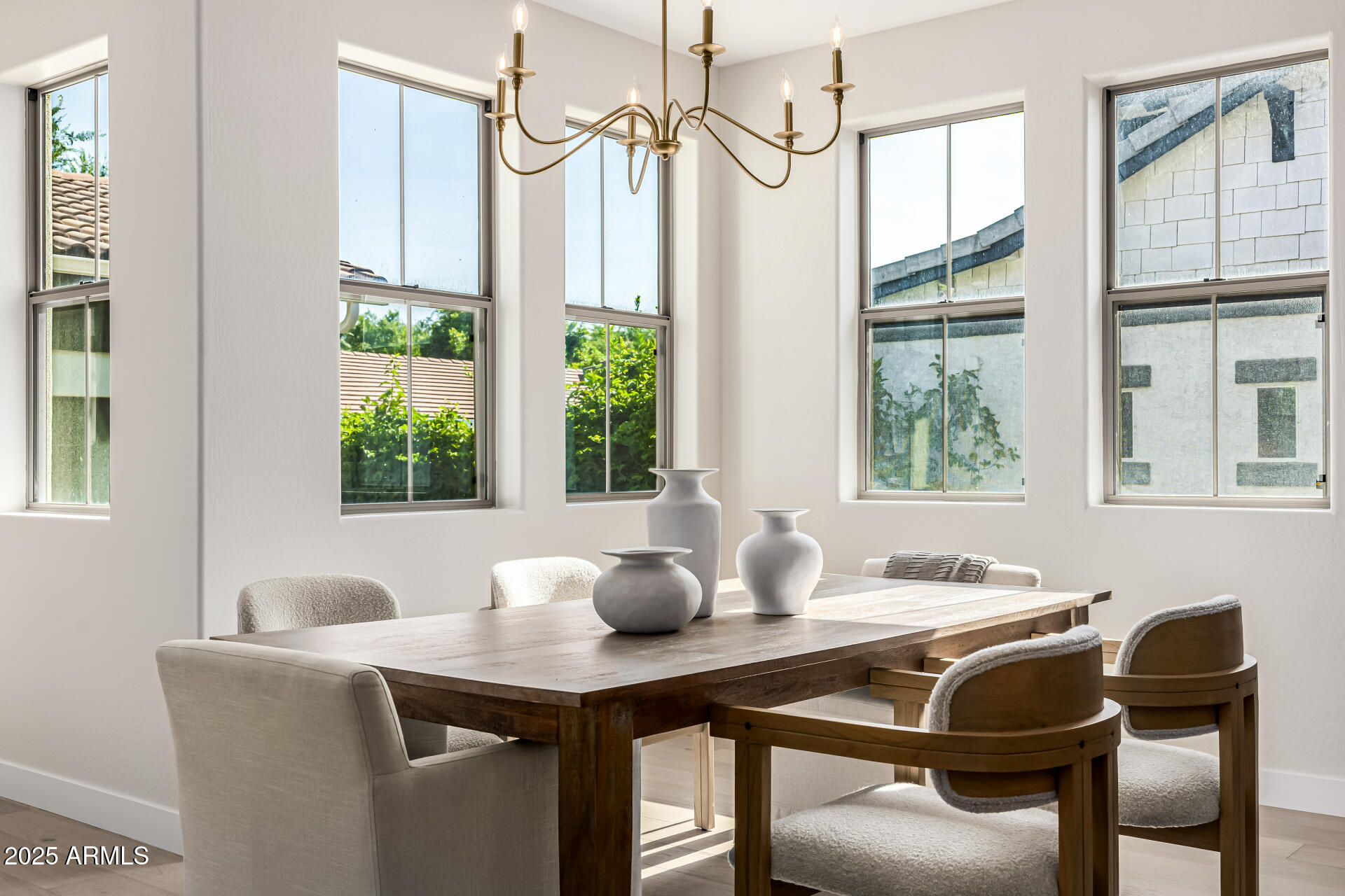 2743 E VIRGINIA Street