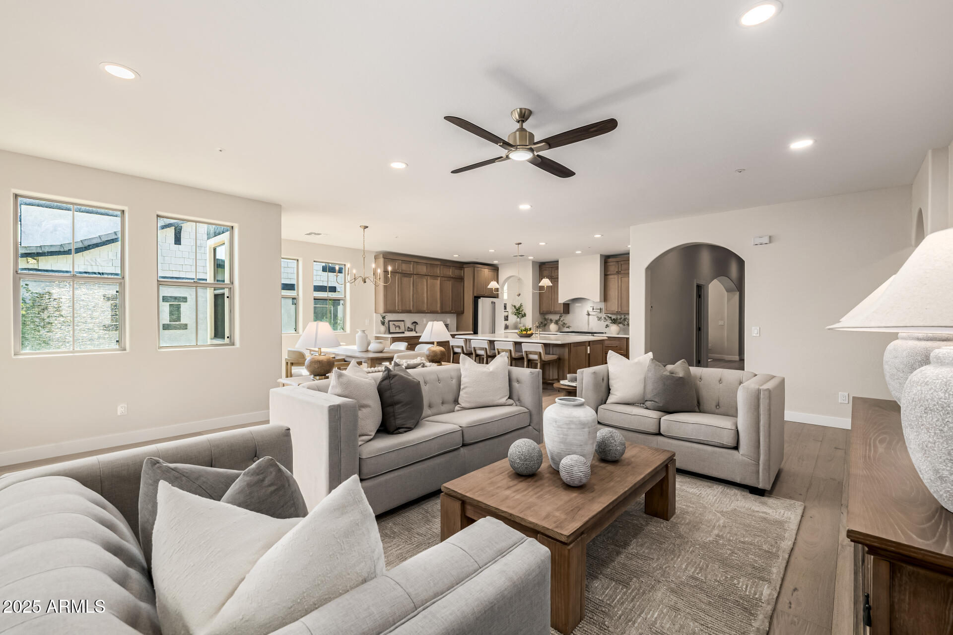 2743 E VIRGINIA Street