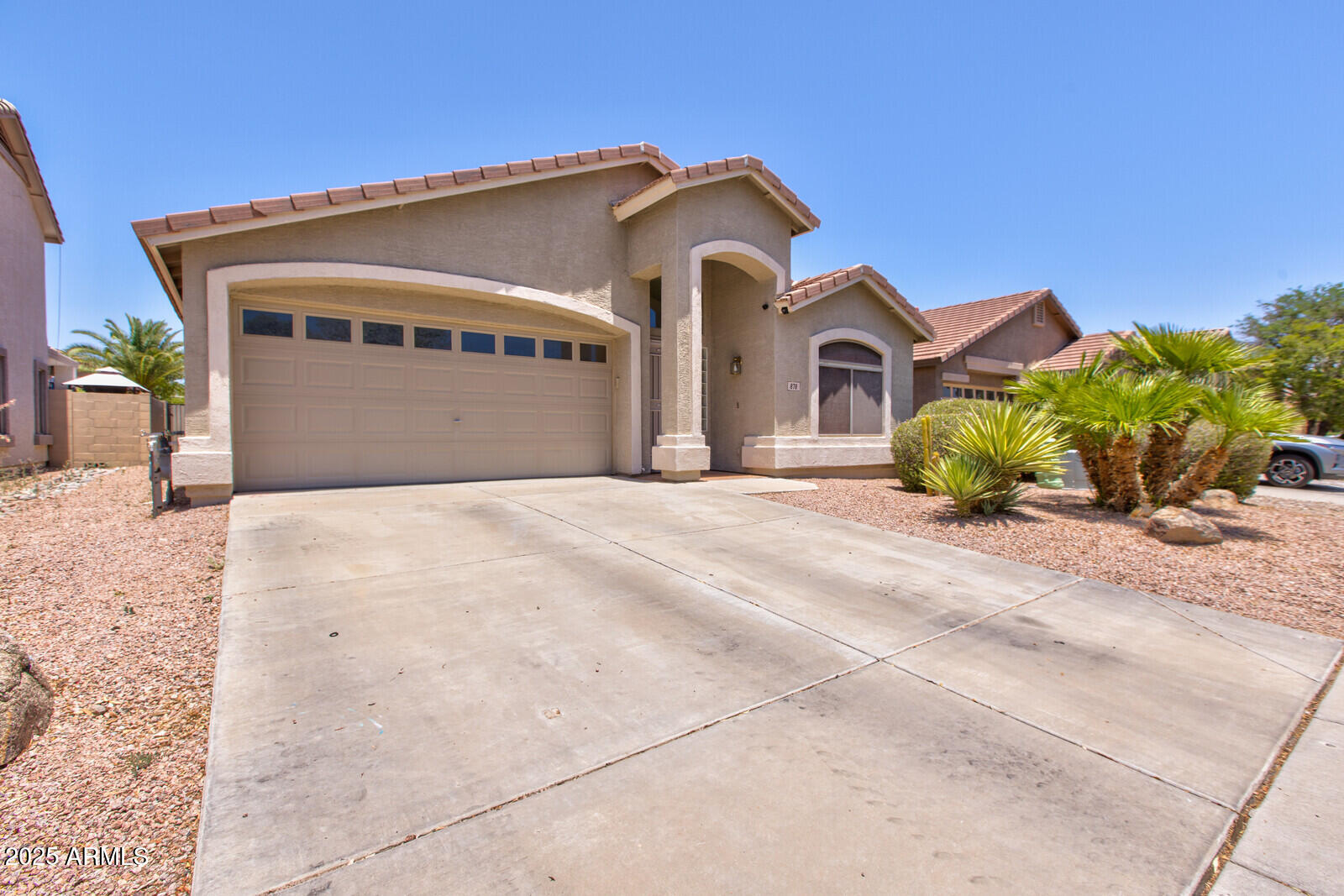 878 E Mountain View Road
