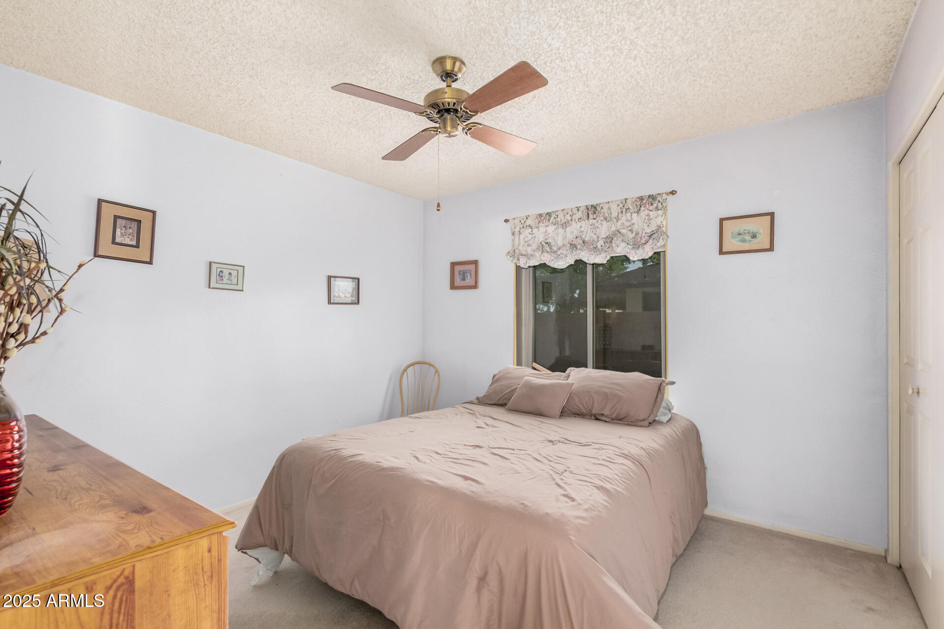 2448 S STANDAGE
