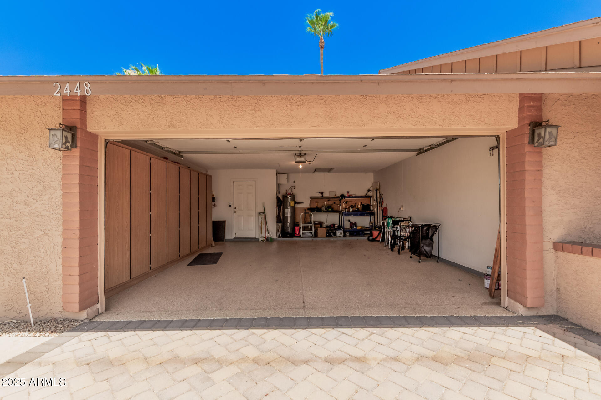 2448 S STANDAGE