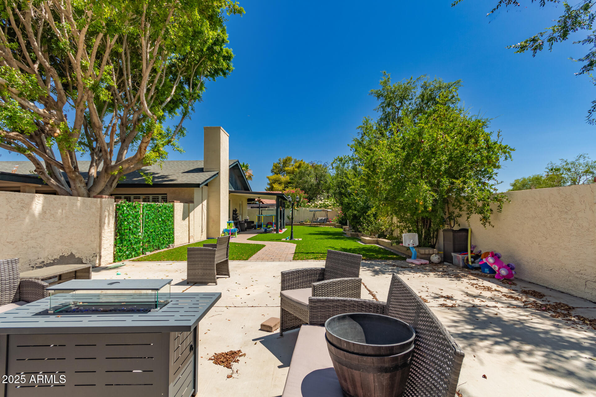 4627 W LAURIE Lane