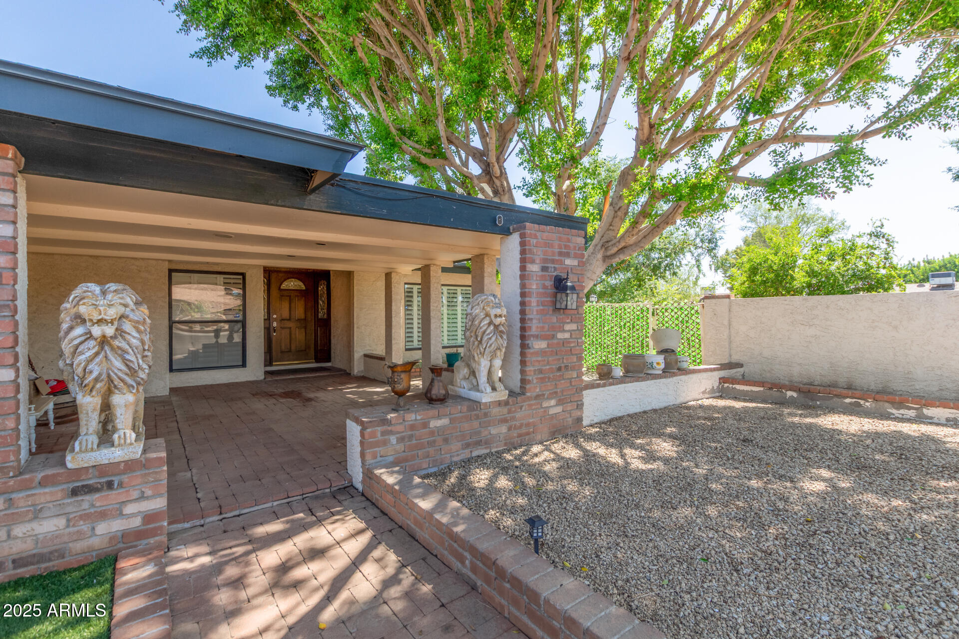 4627 W LAURIE Lane