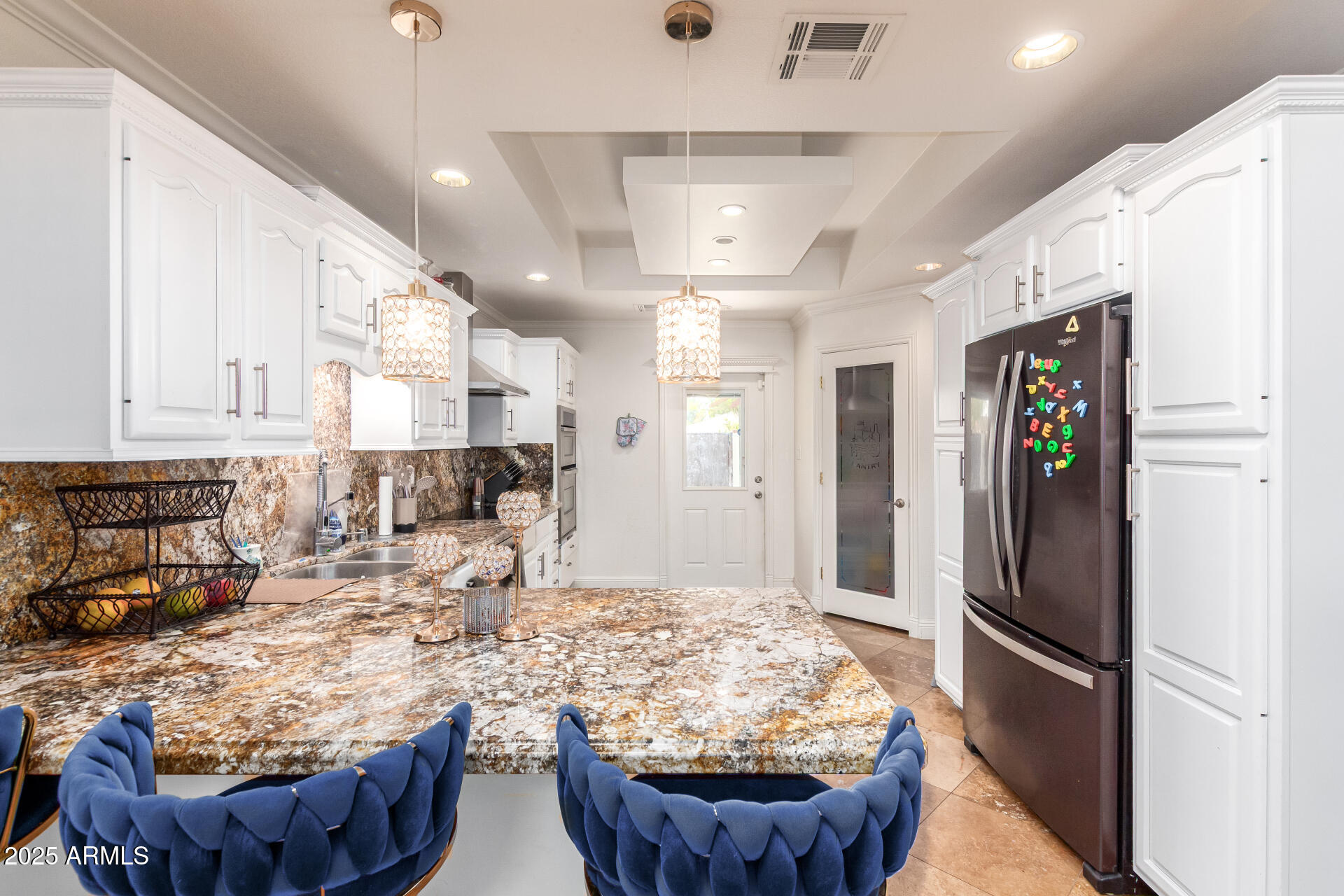 4627 W LAURIE Lane