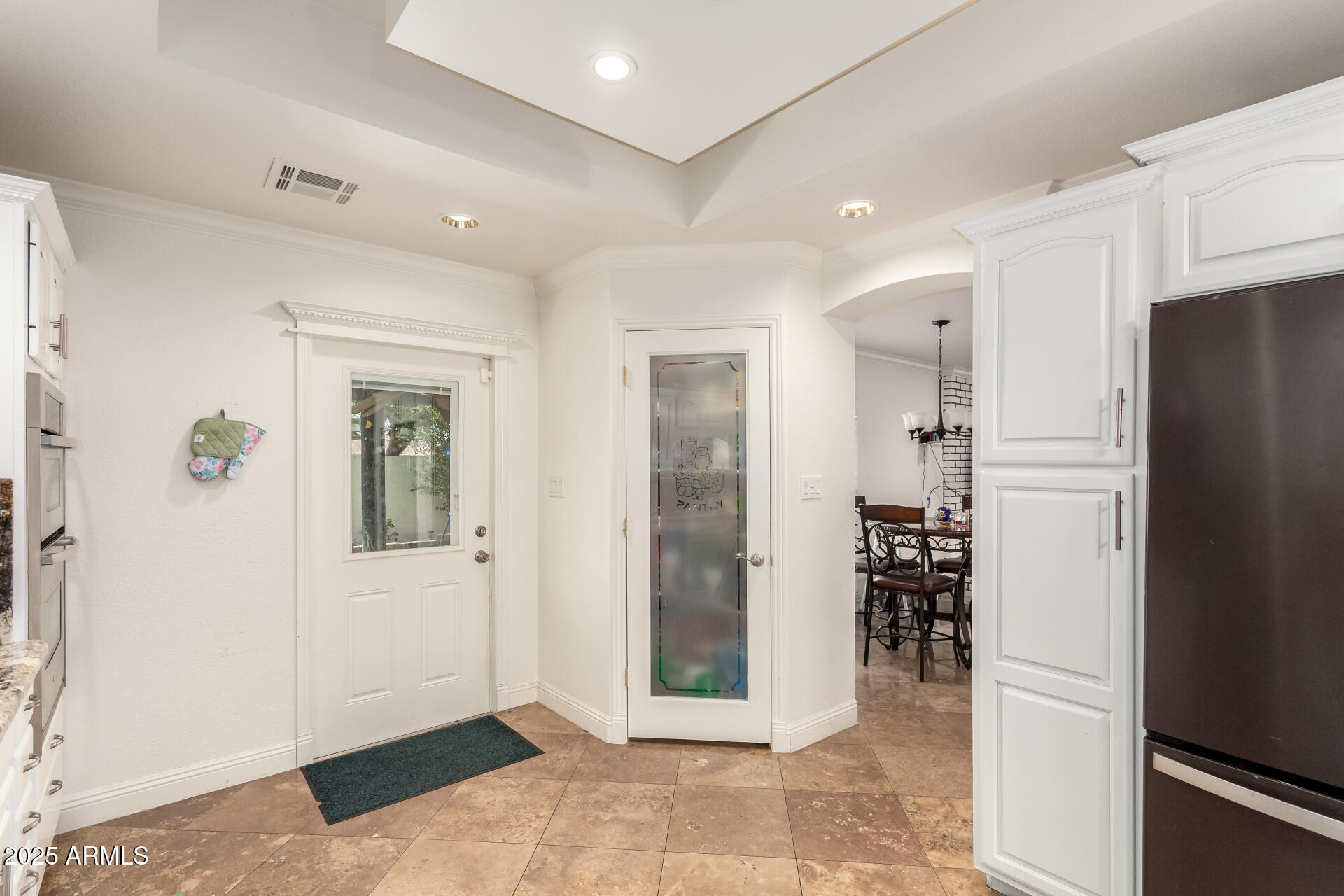 4627 W LAURIE Lane