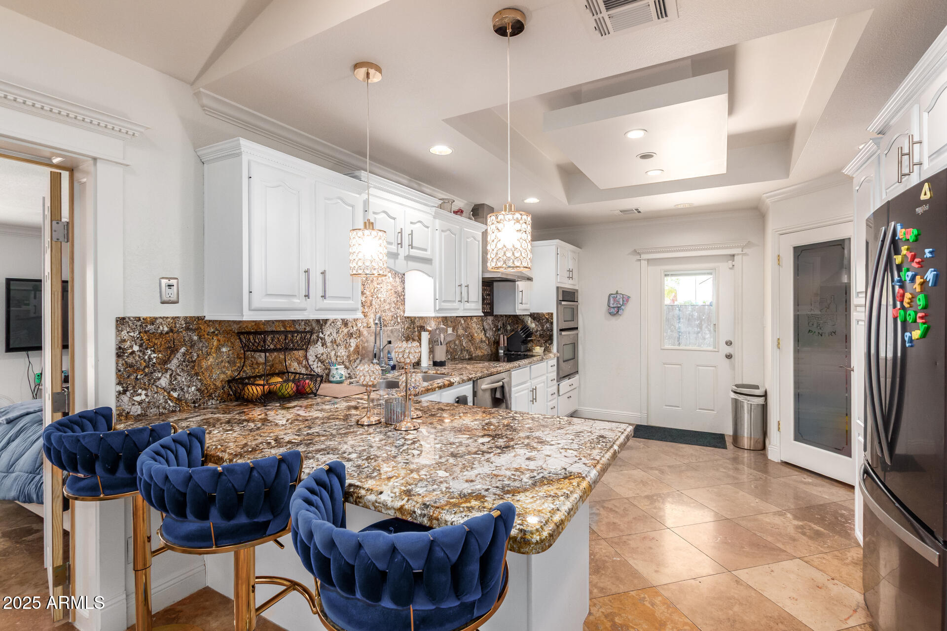 4627 W LAURIE Lane