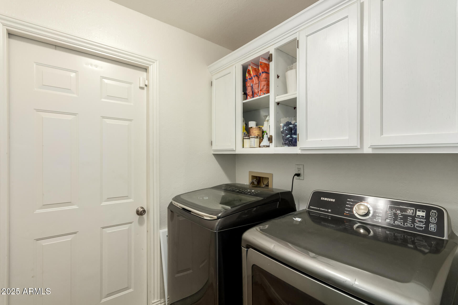 4627 W LAURIE Lane