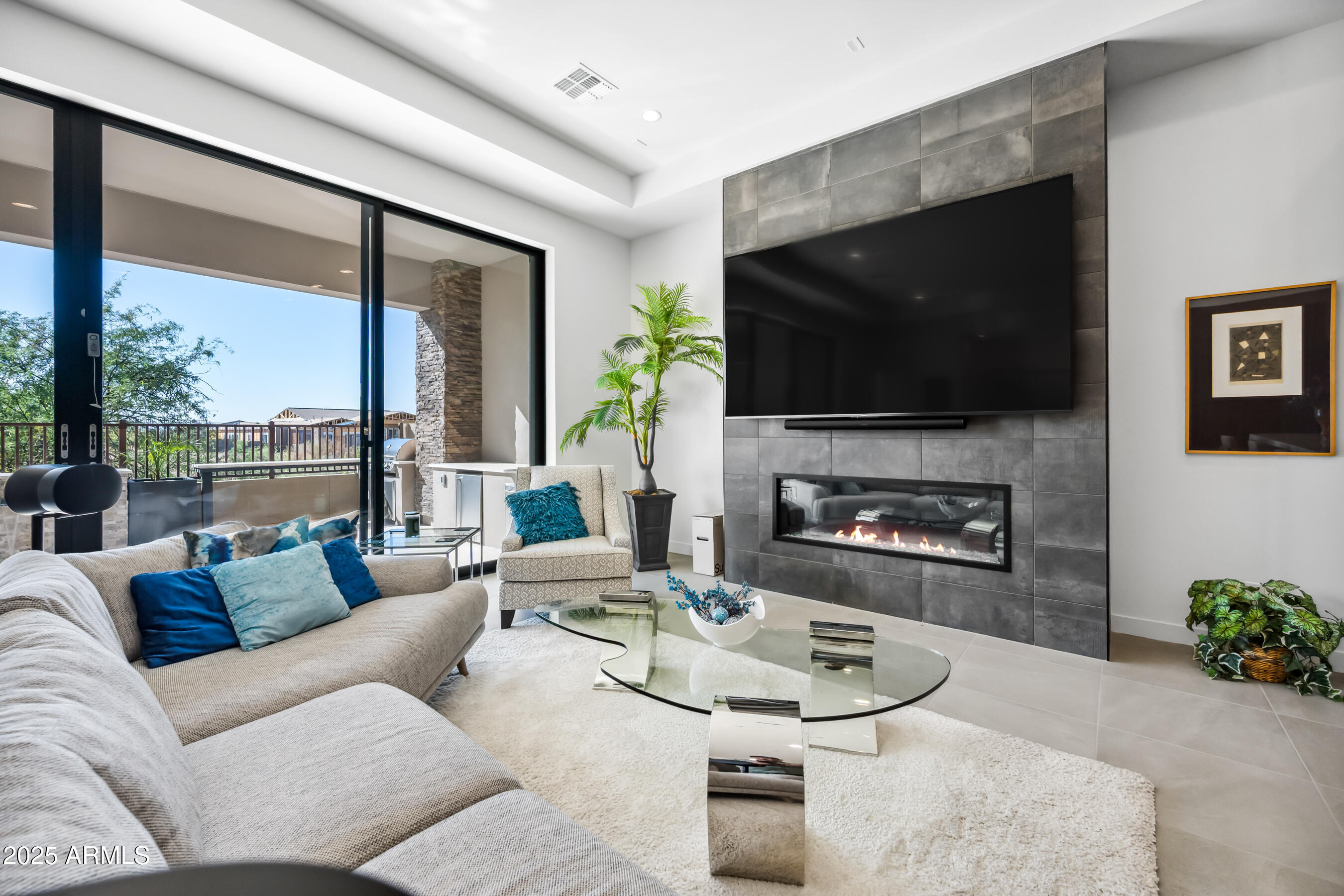 12746 E CASITAS DEL RIO Drive E