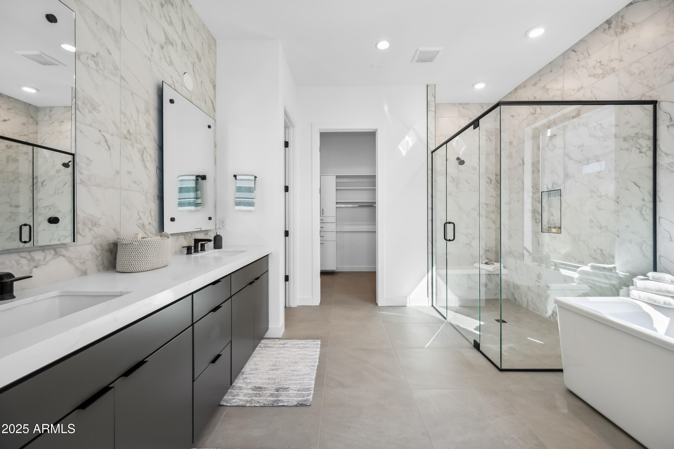 12746 E CASITAS DEL RIO Drive E