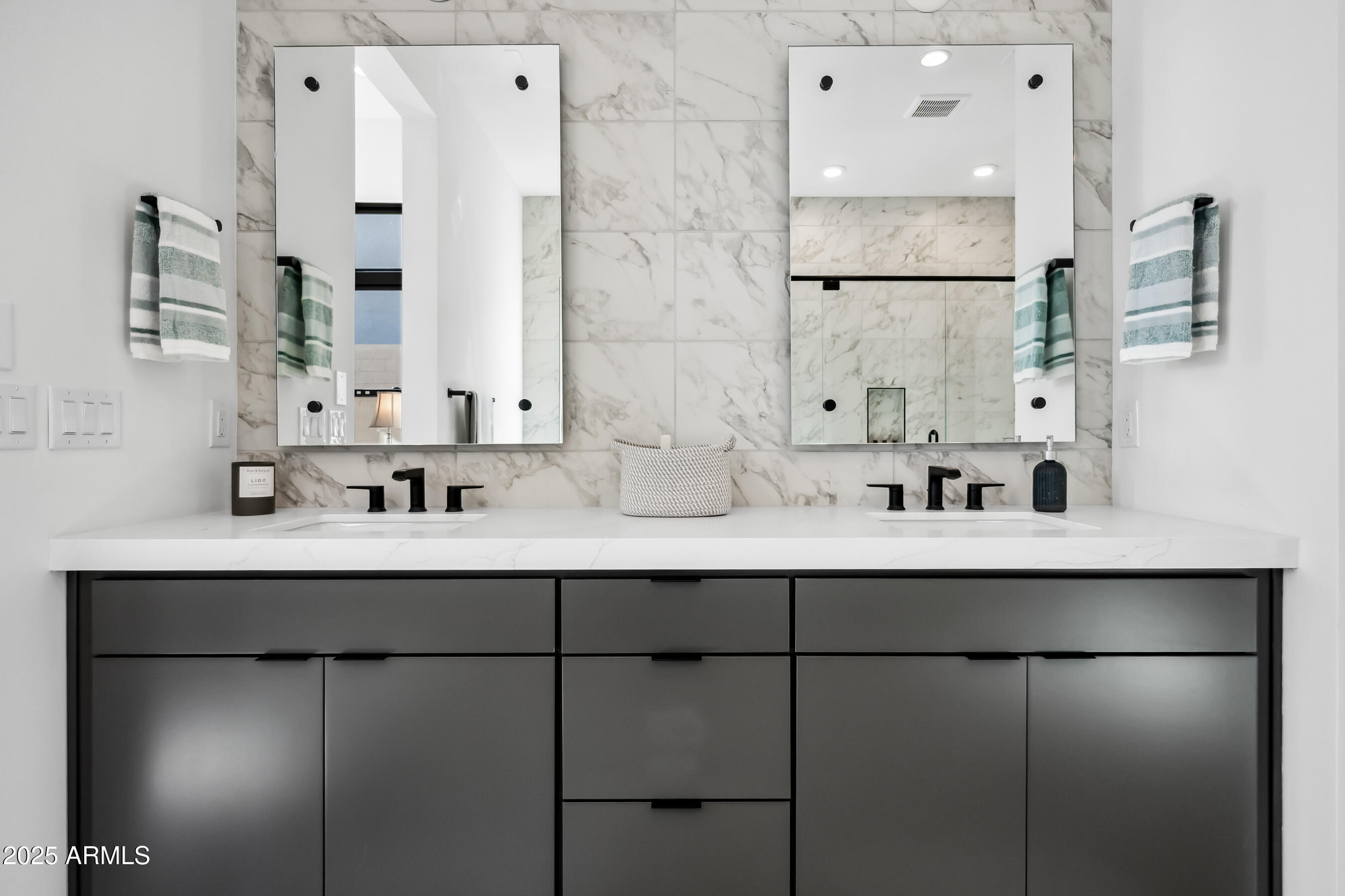 12746 E CASITAS DEL RIO Drive E