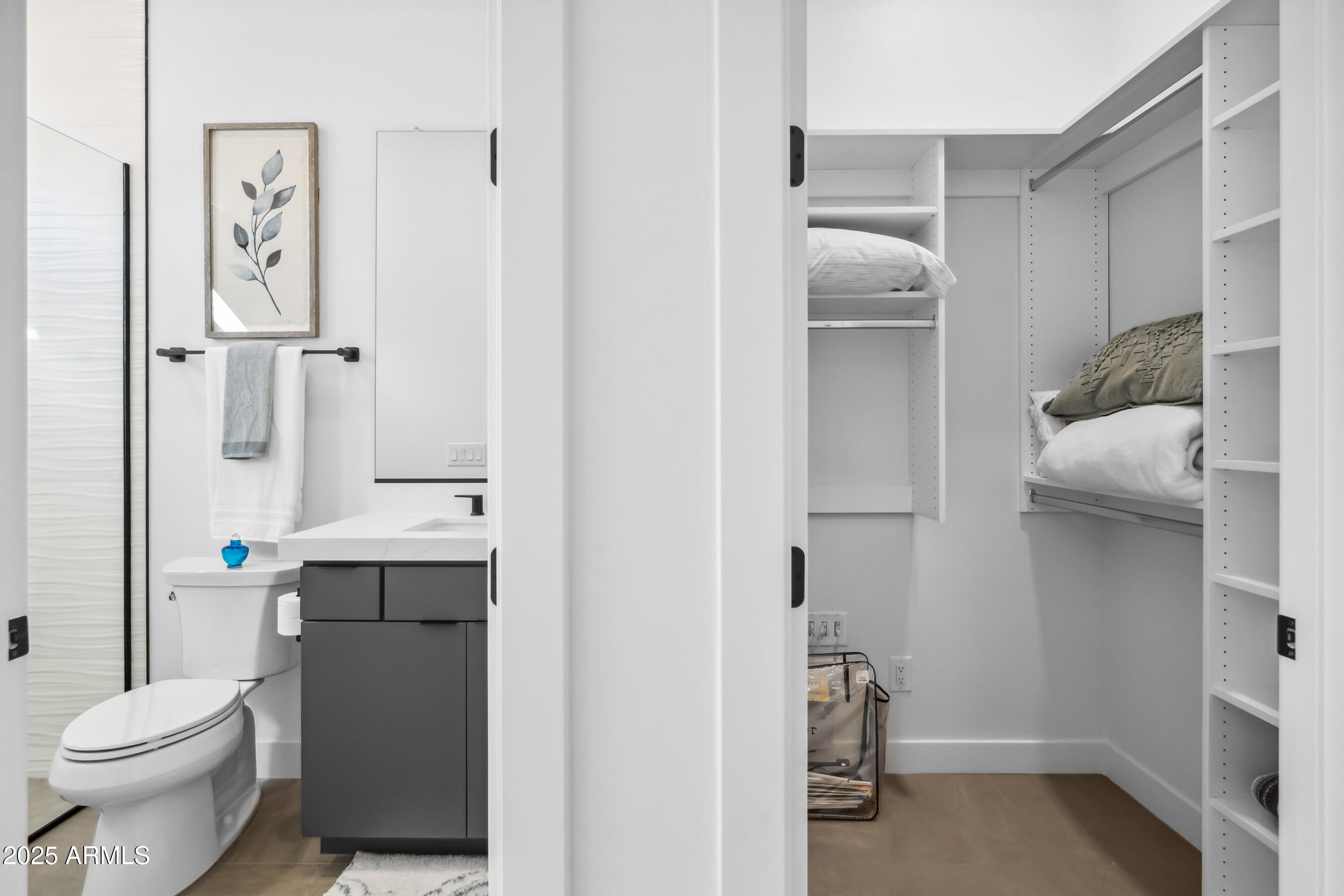 12746 E CASITAS DEL RIO Drive E