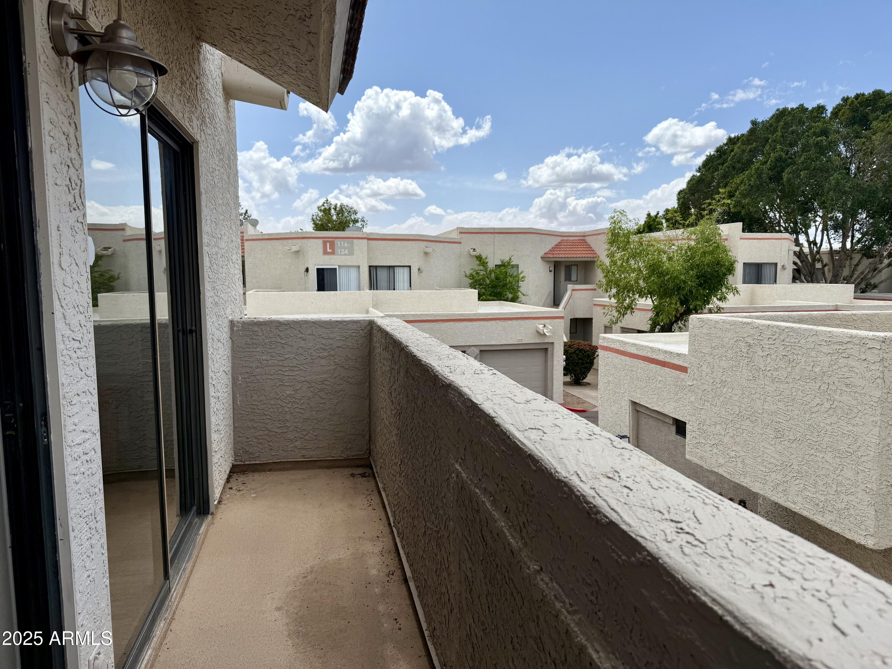 985 N GRANITE REEF Road, 134