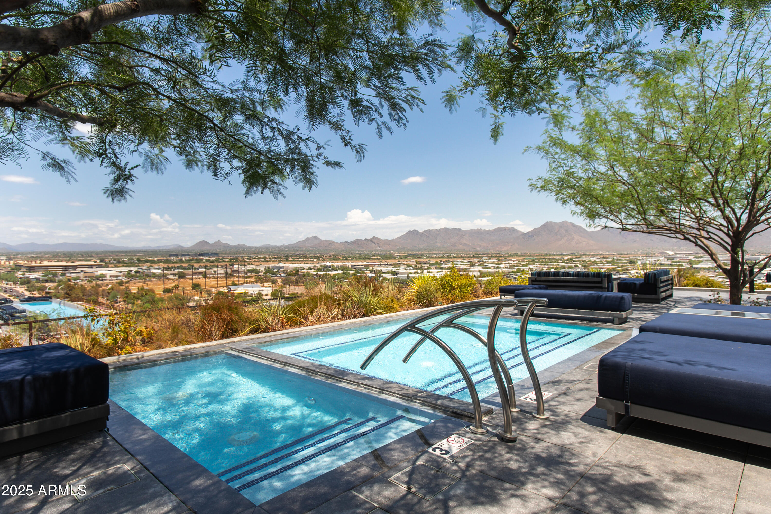7180 E Kierland Boulevard, 504