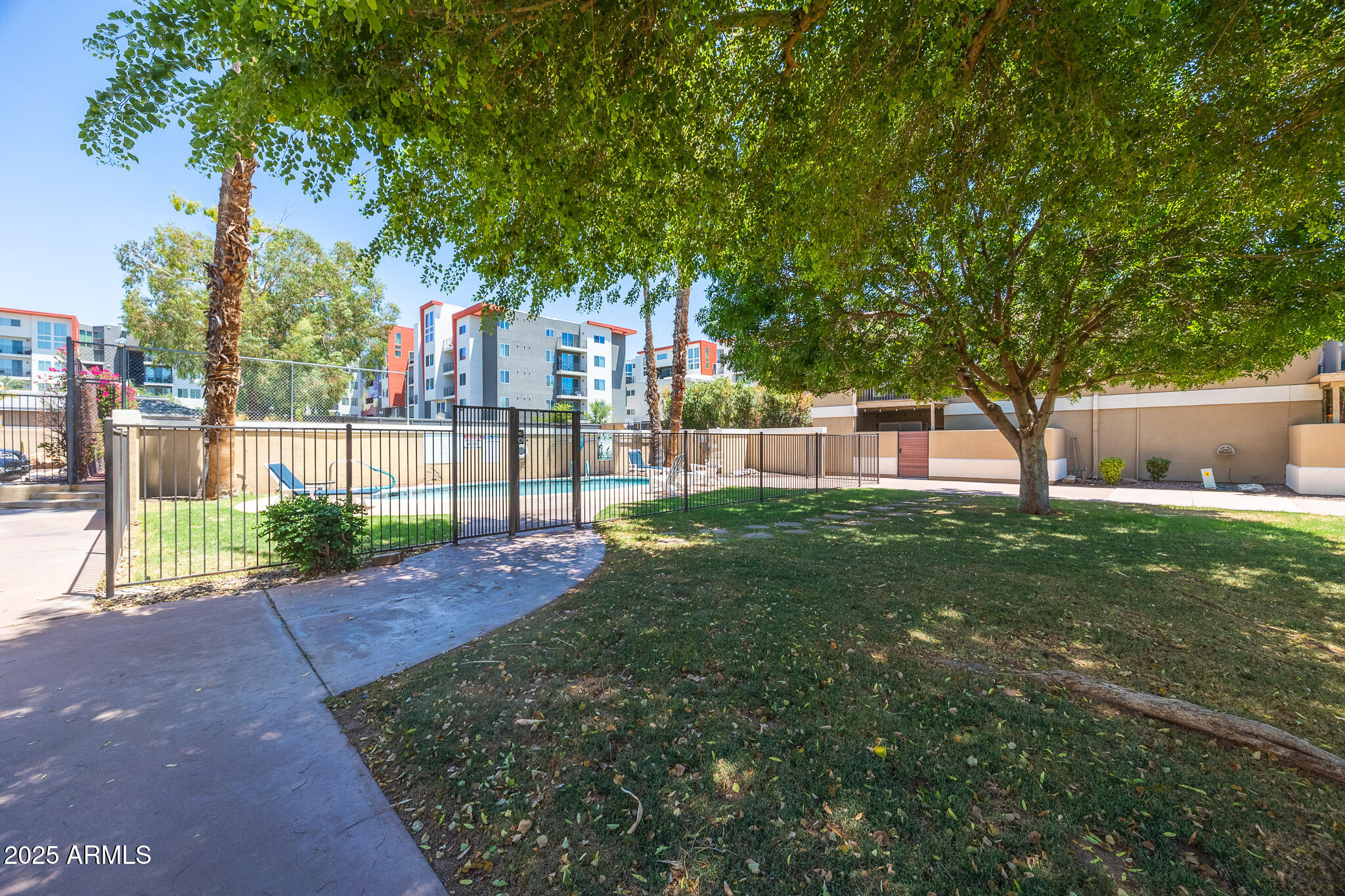 4635 N 22ND Street, 212