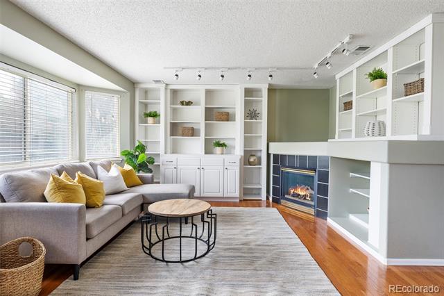 5276 S Netherland Way