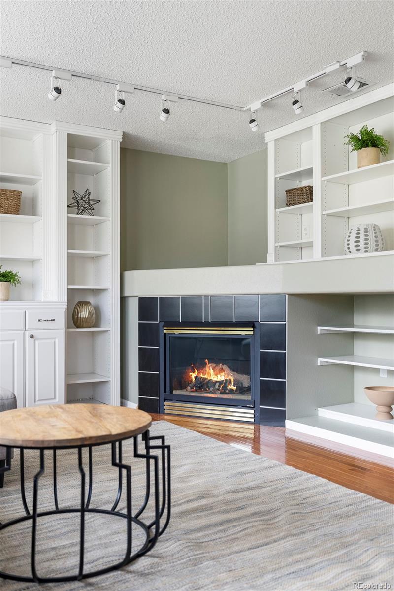 5276 S Netherland Way