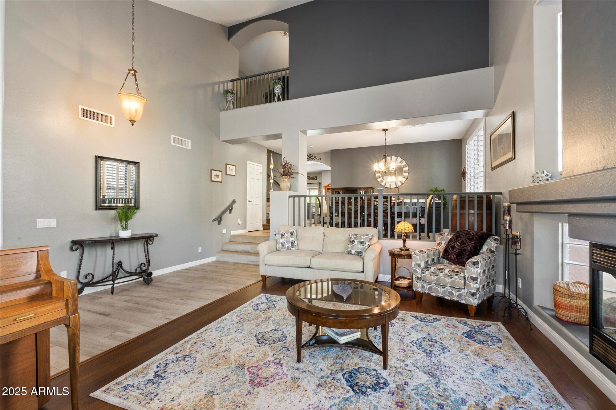 10526 E LOMITA Avenue