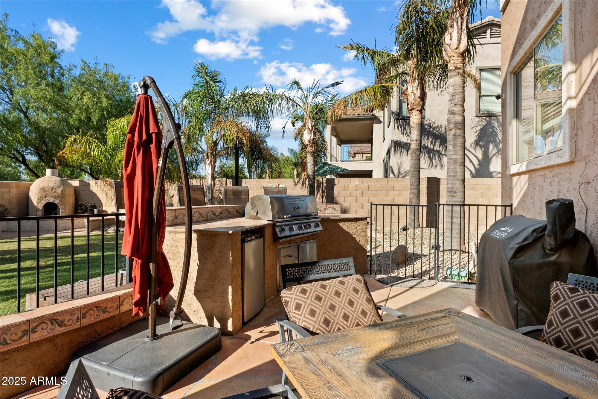 10526 E LOMITA Avenue