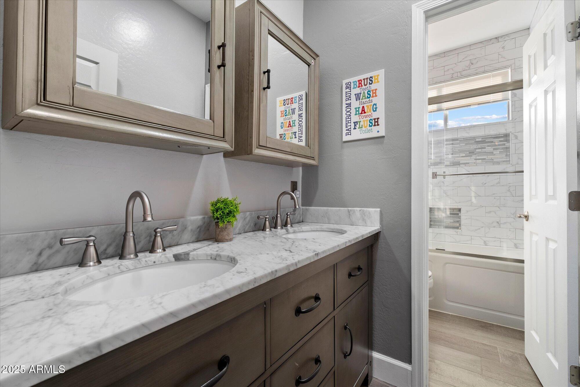 10526 E LOMITA Avenue