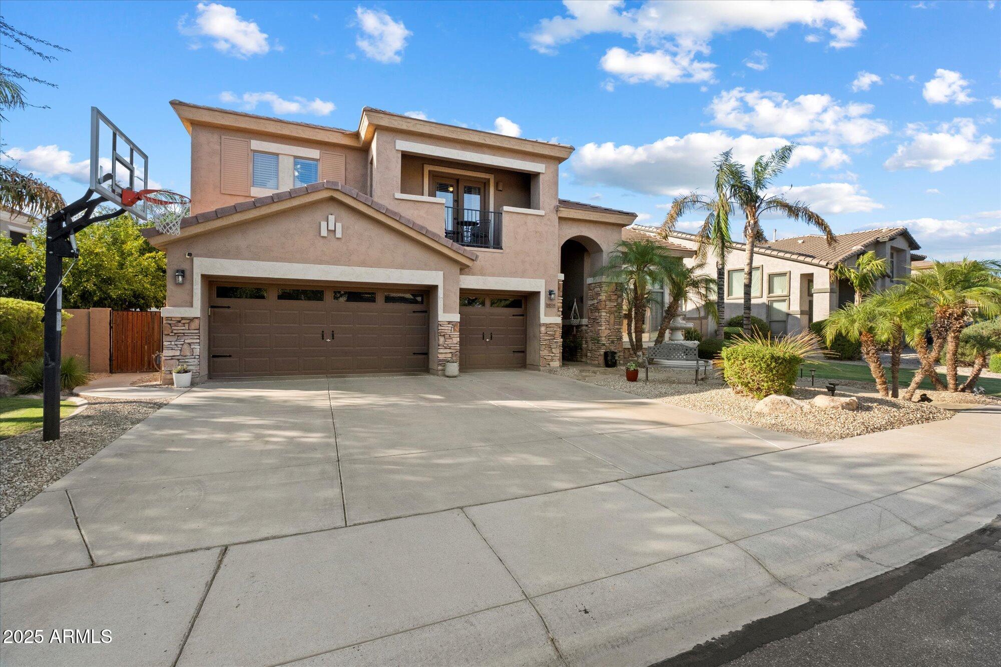 10526 E LOMITA Avenue