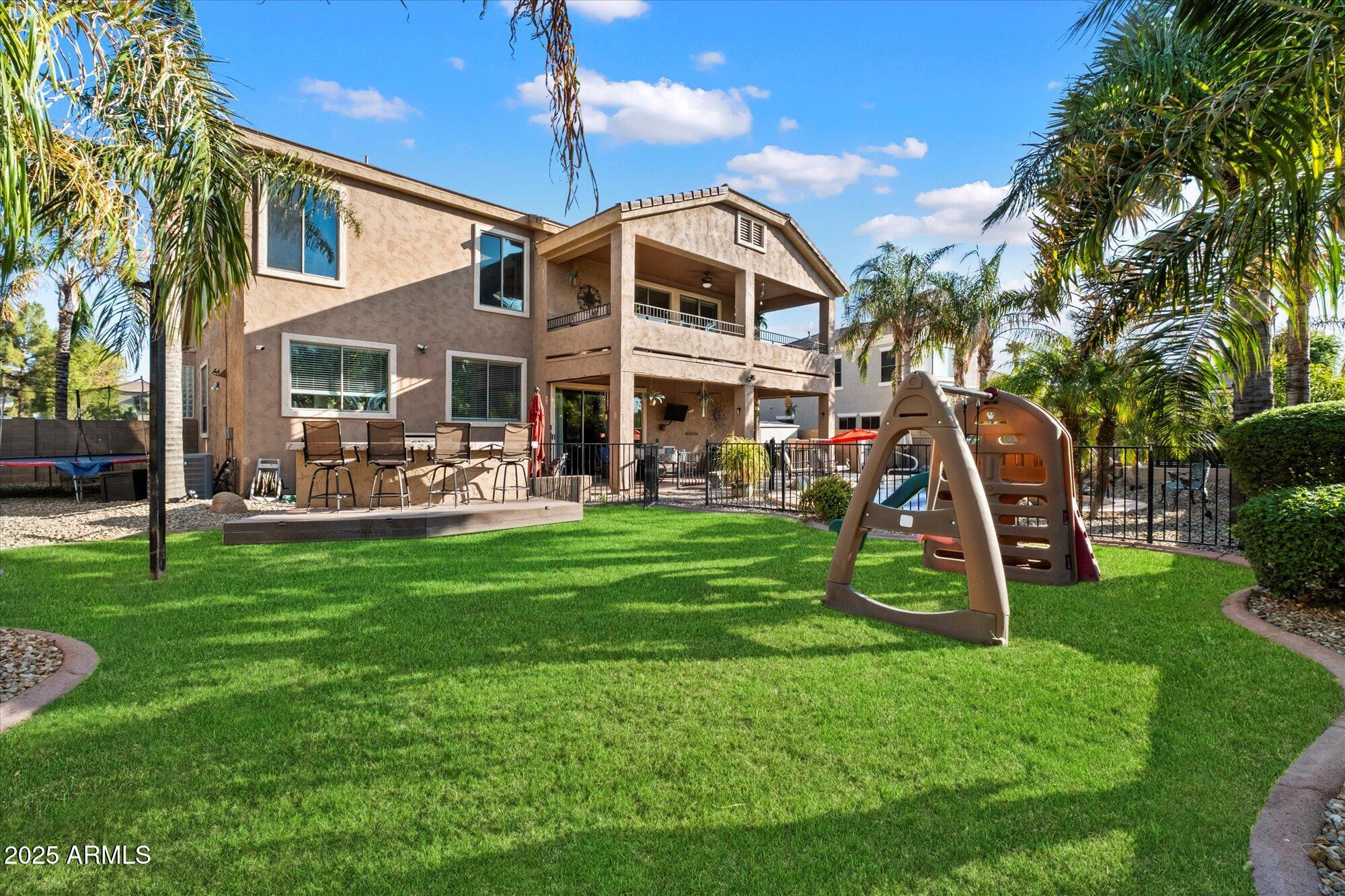 10526 E LOMITA Avenue