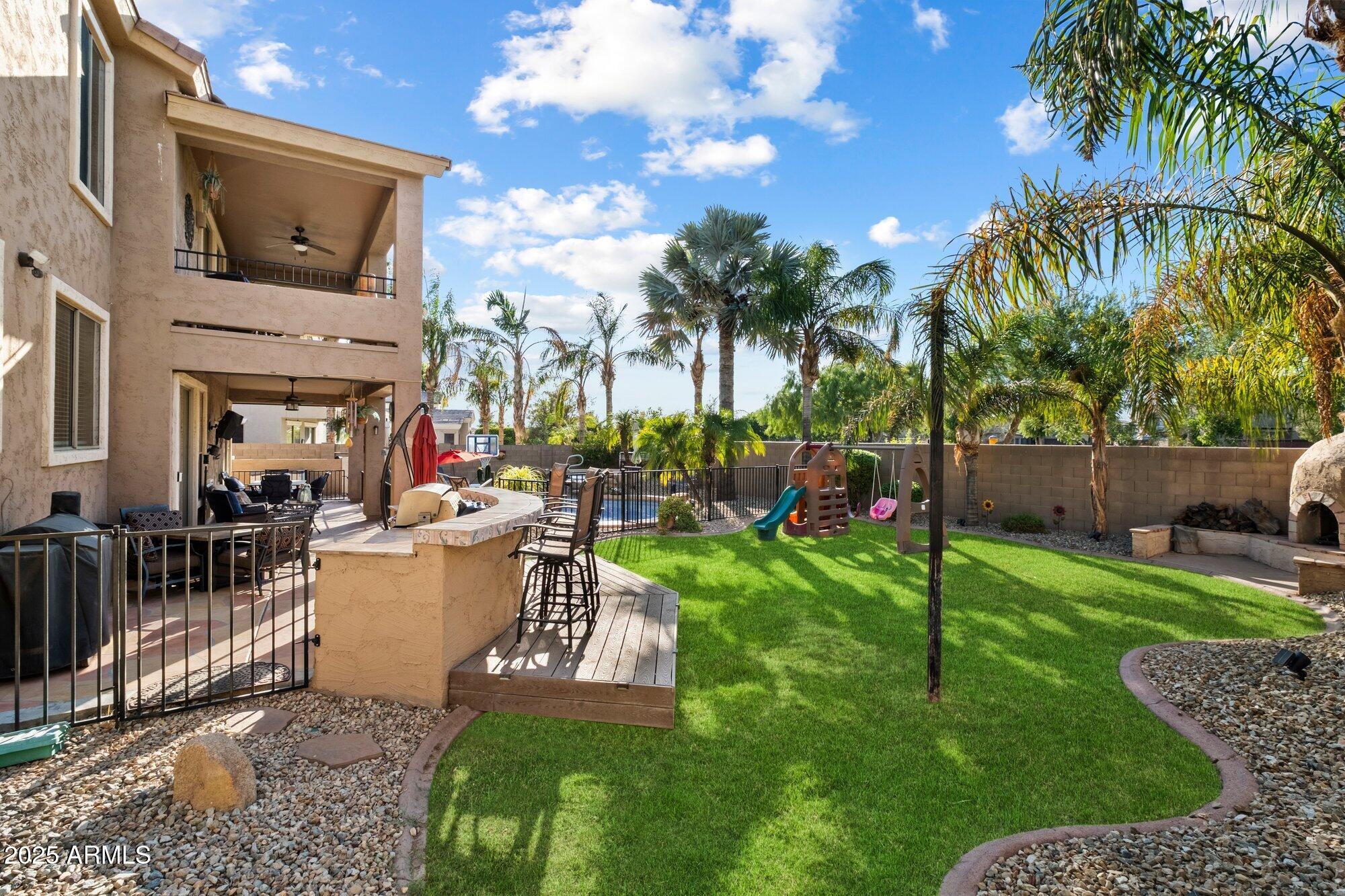 10526 E LOMITA Avenue