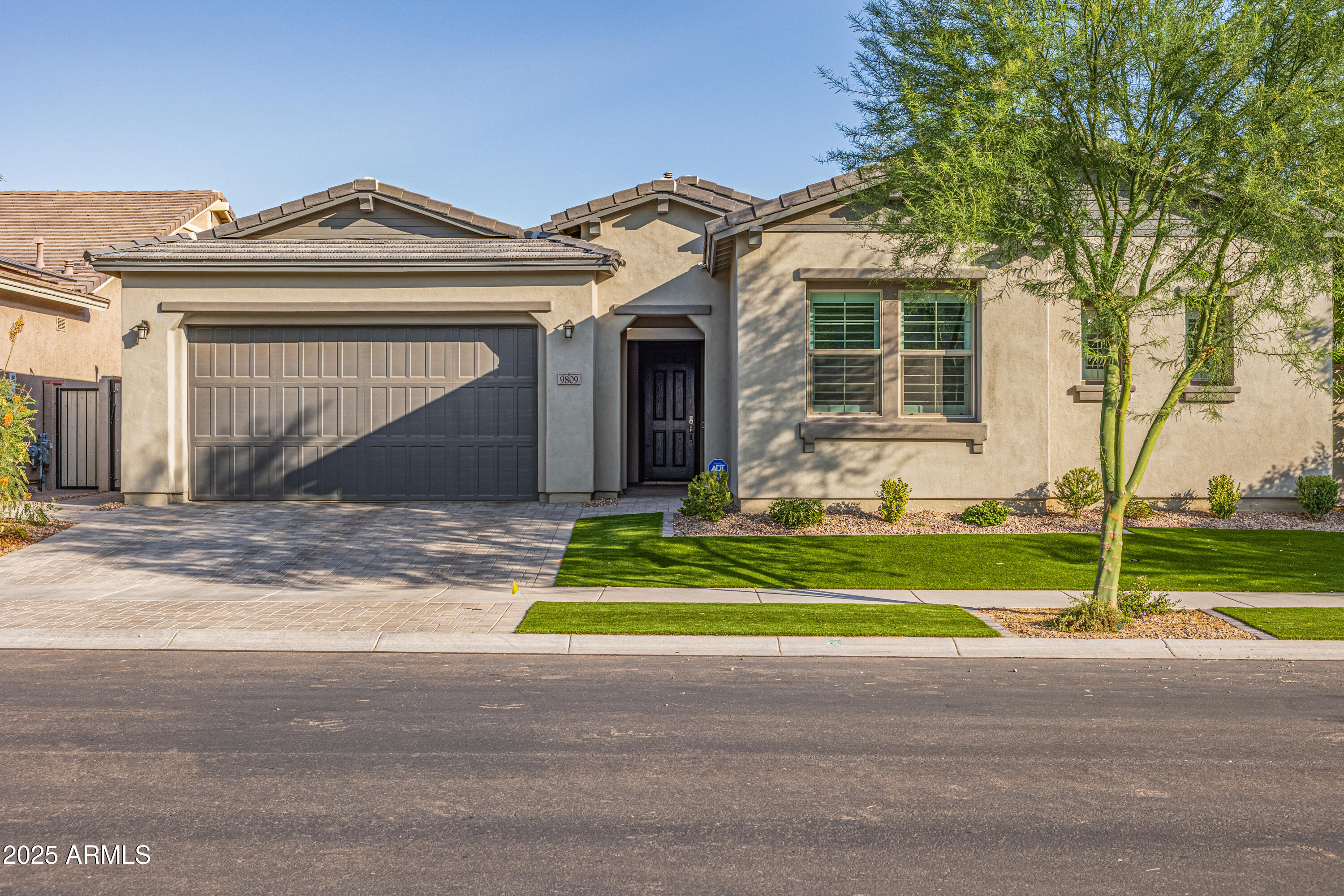 9809 E STROBE Avenue