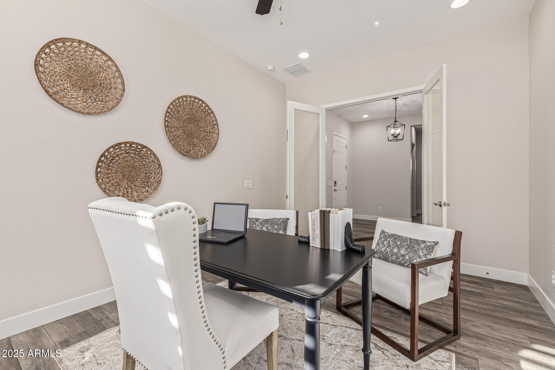 9809 E STROBE Avenue