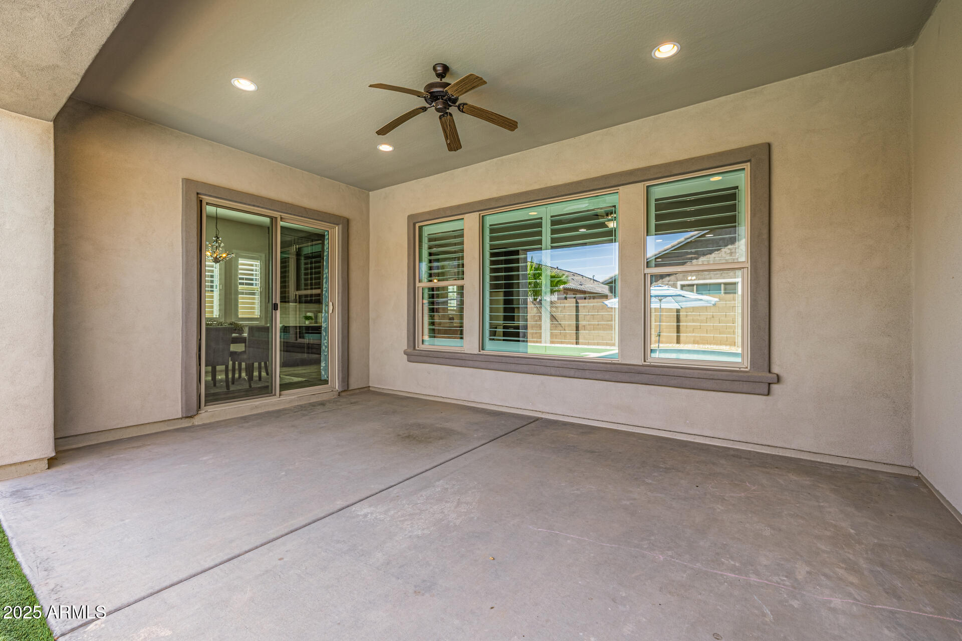 9809 E STROBE Avenue