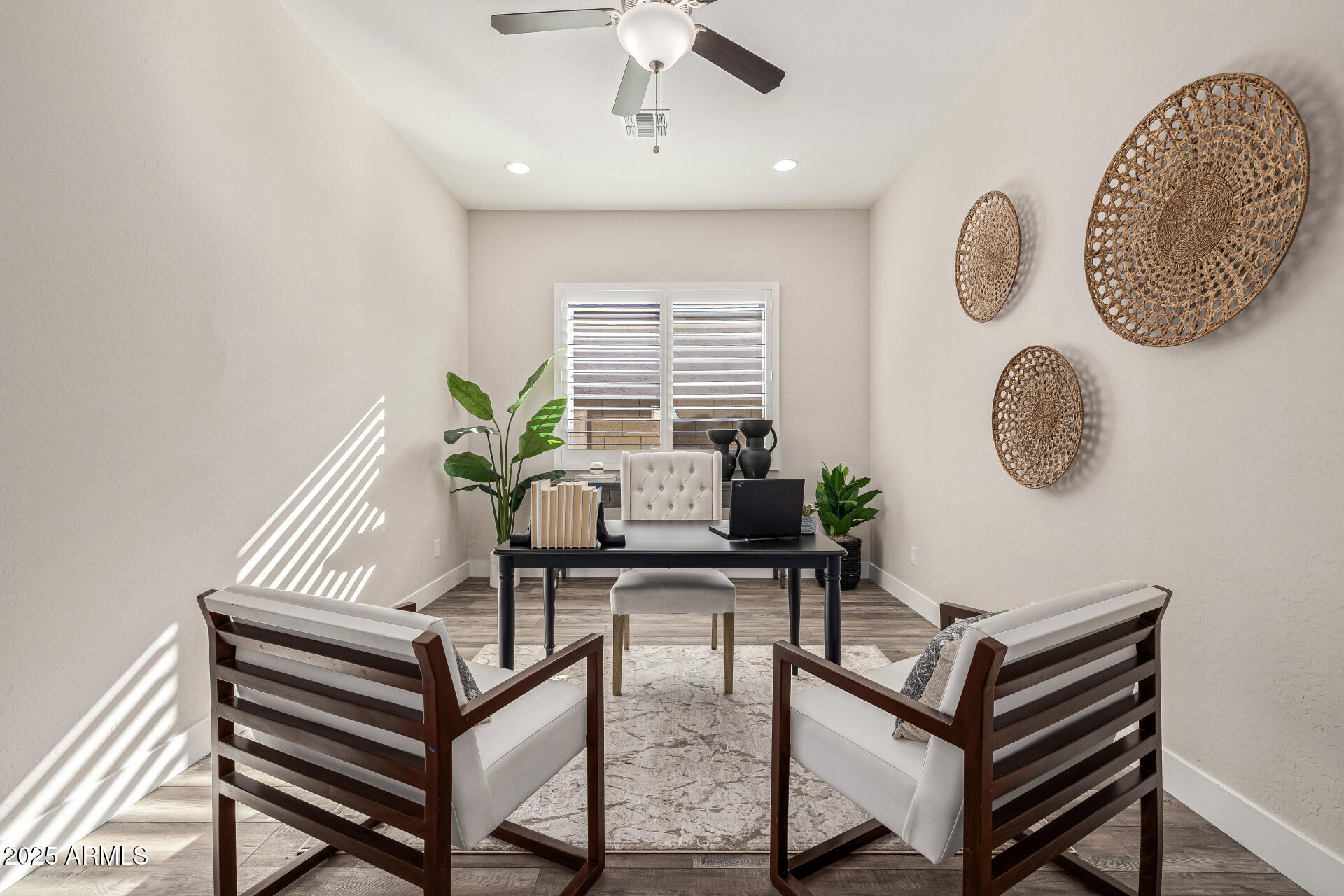 9809 E STROBE Avenue