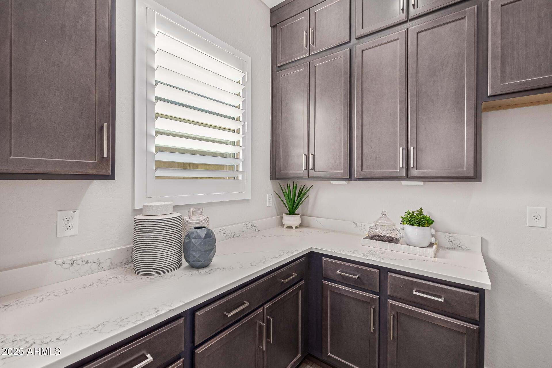 9809 E STROBE Avenue