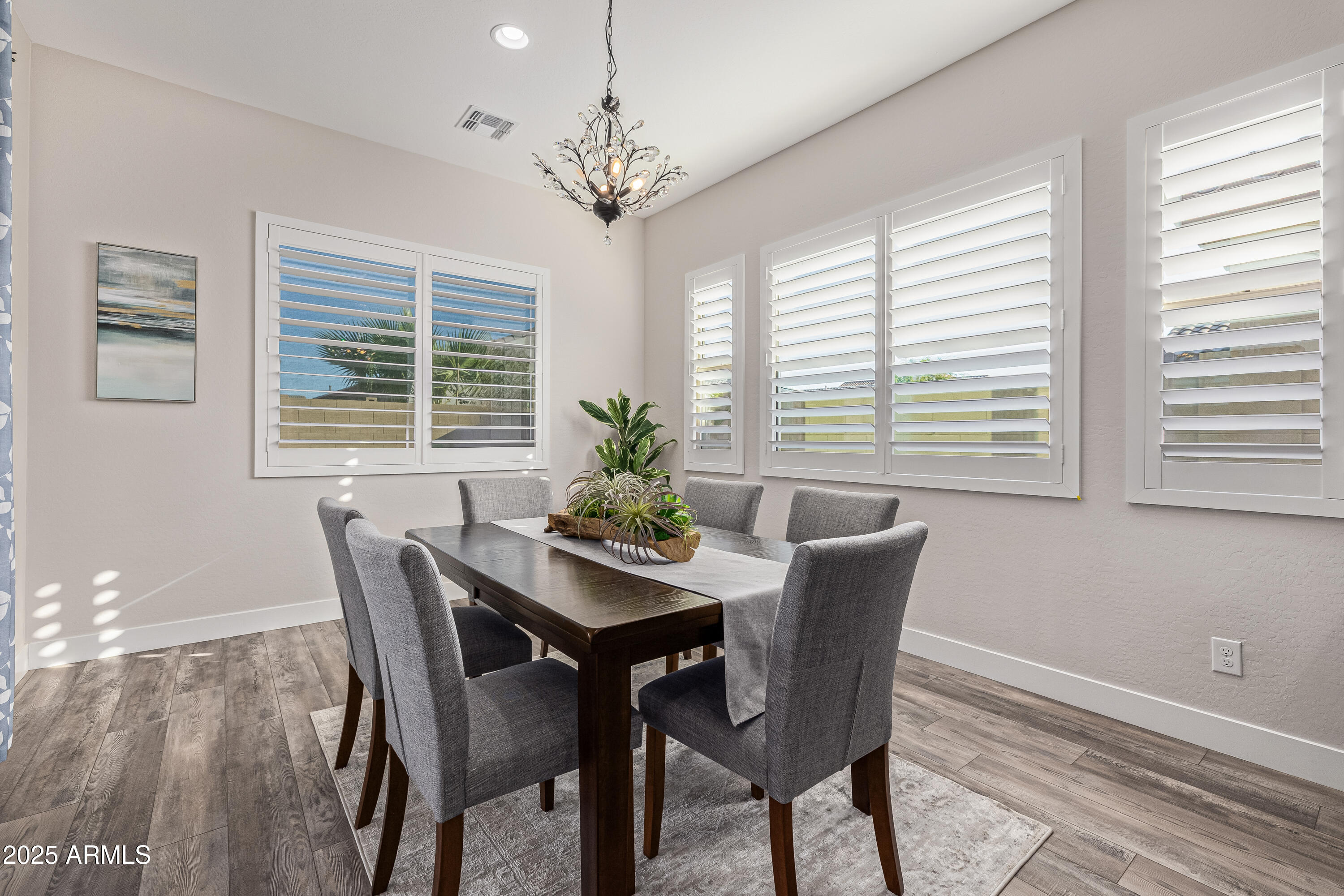 9809 E STROBE Avenue