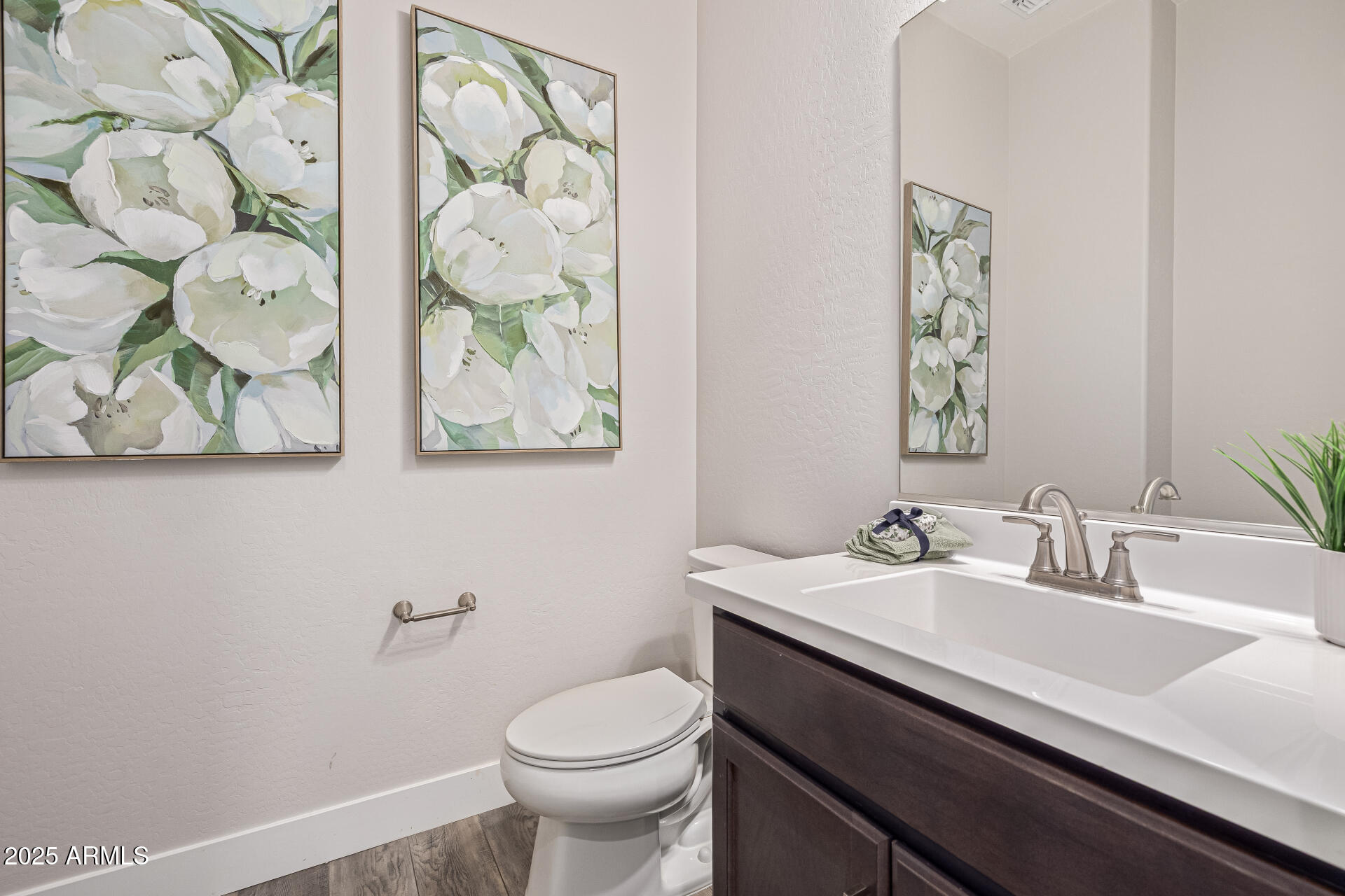 9809 E STROBE Avenue