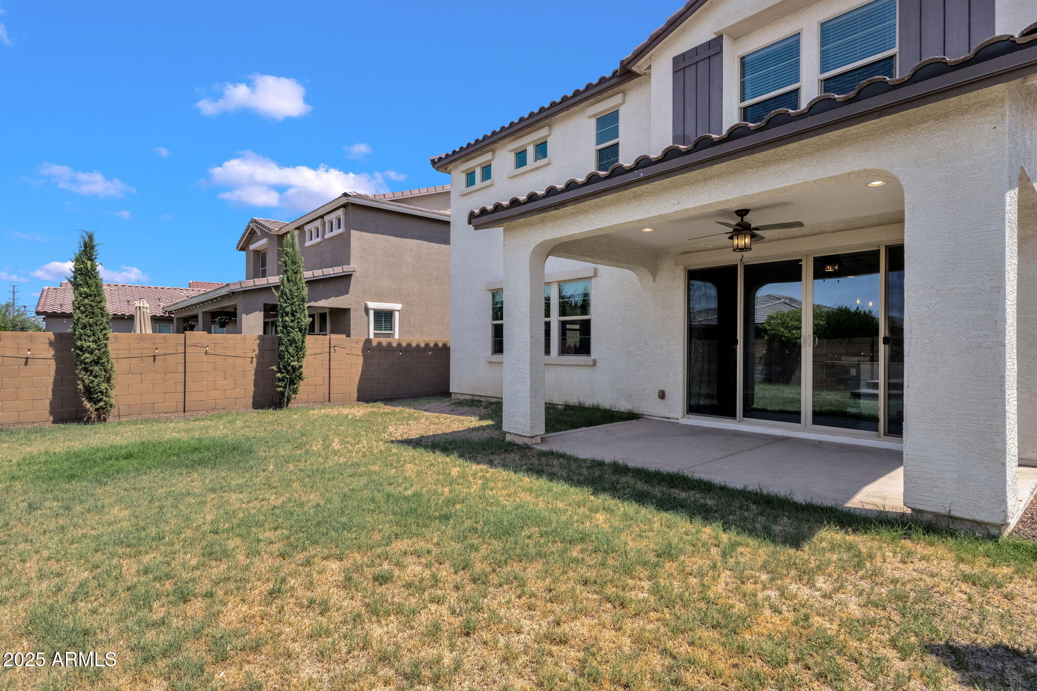 21524 S 225 Way