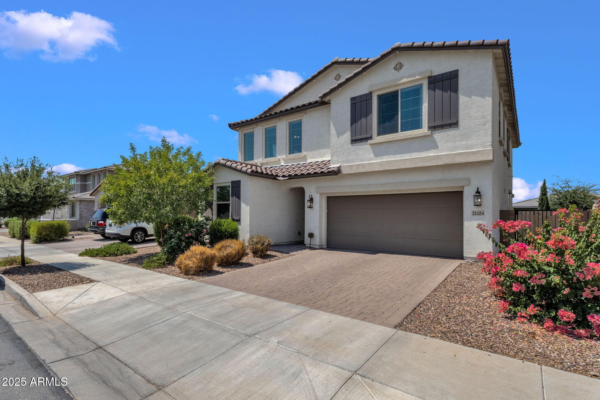 21524 S 225 Way