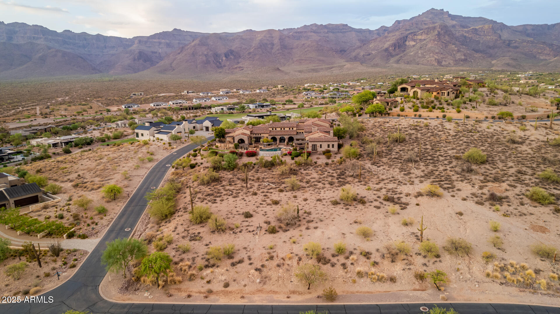 9160 E SUPERSTITION MOUNTAIN Drive 21