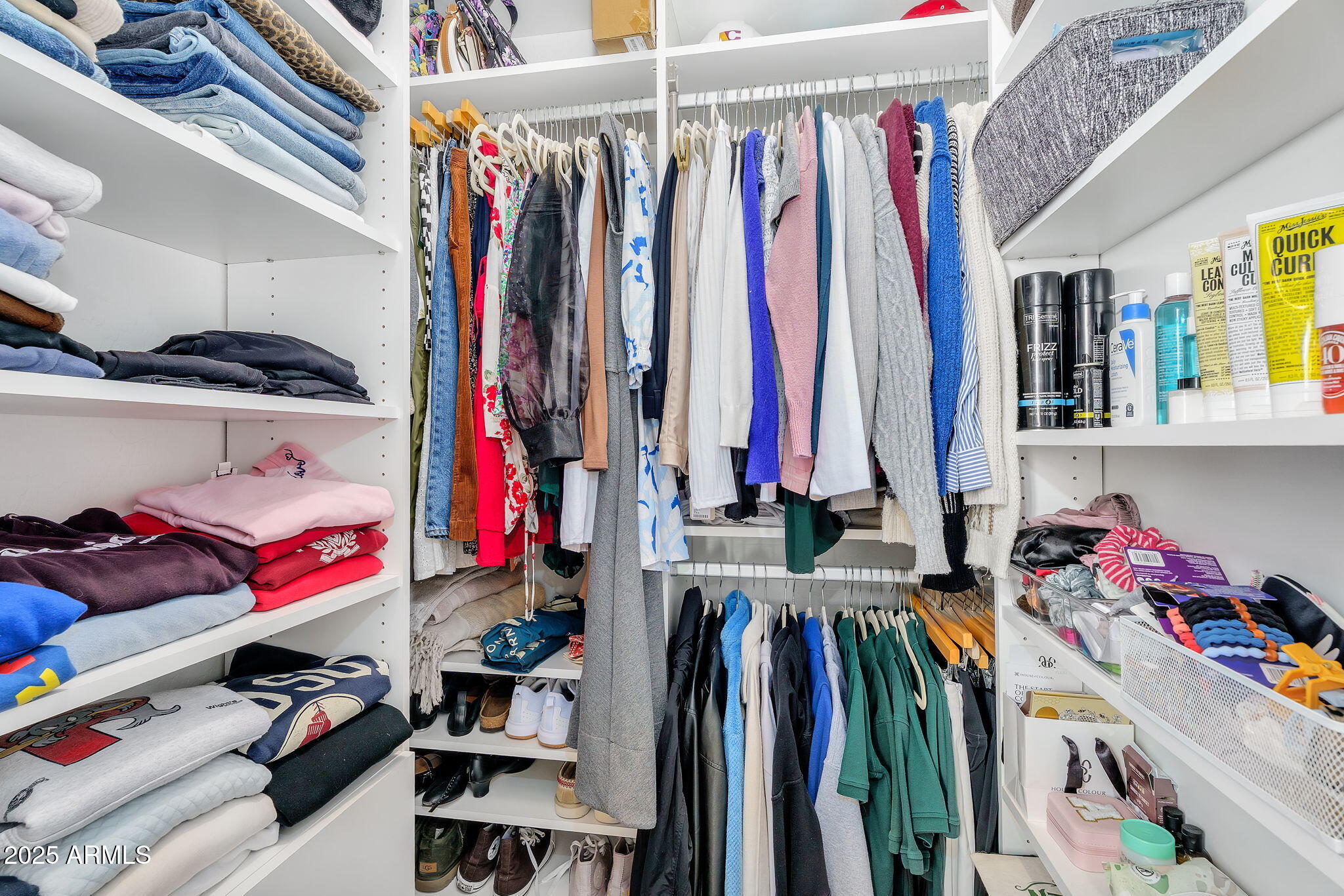 4037 E MINTON Circle