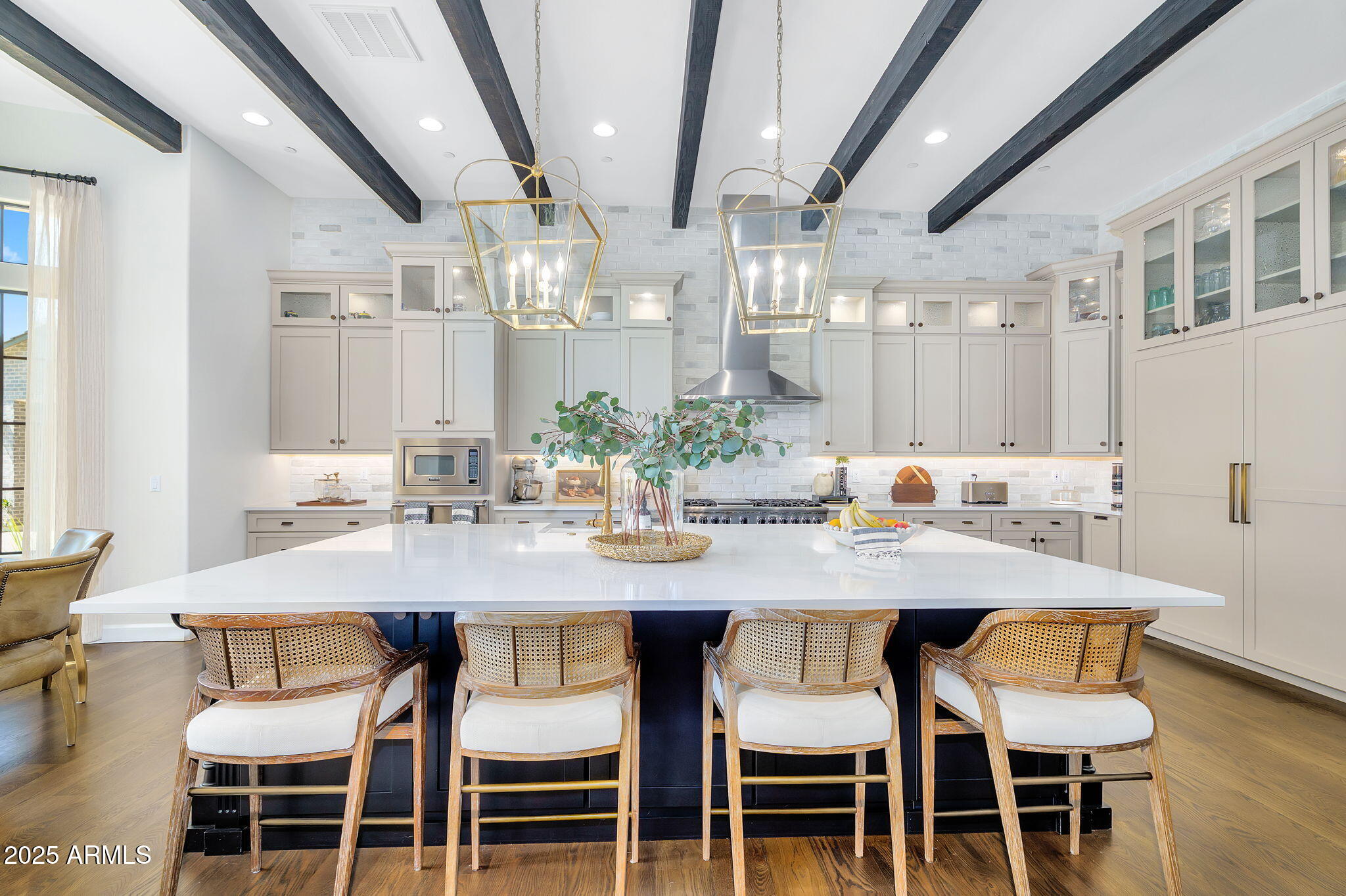 4037 E MINTON Circle