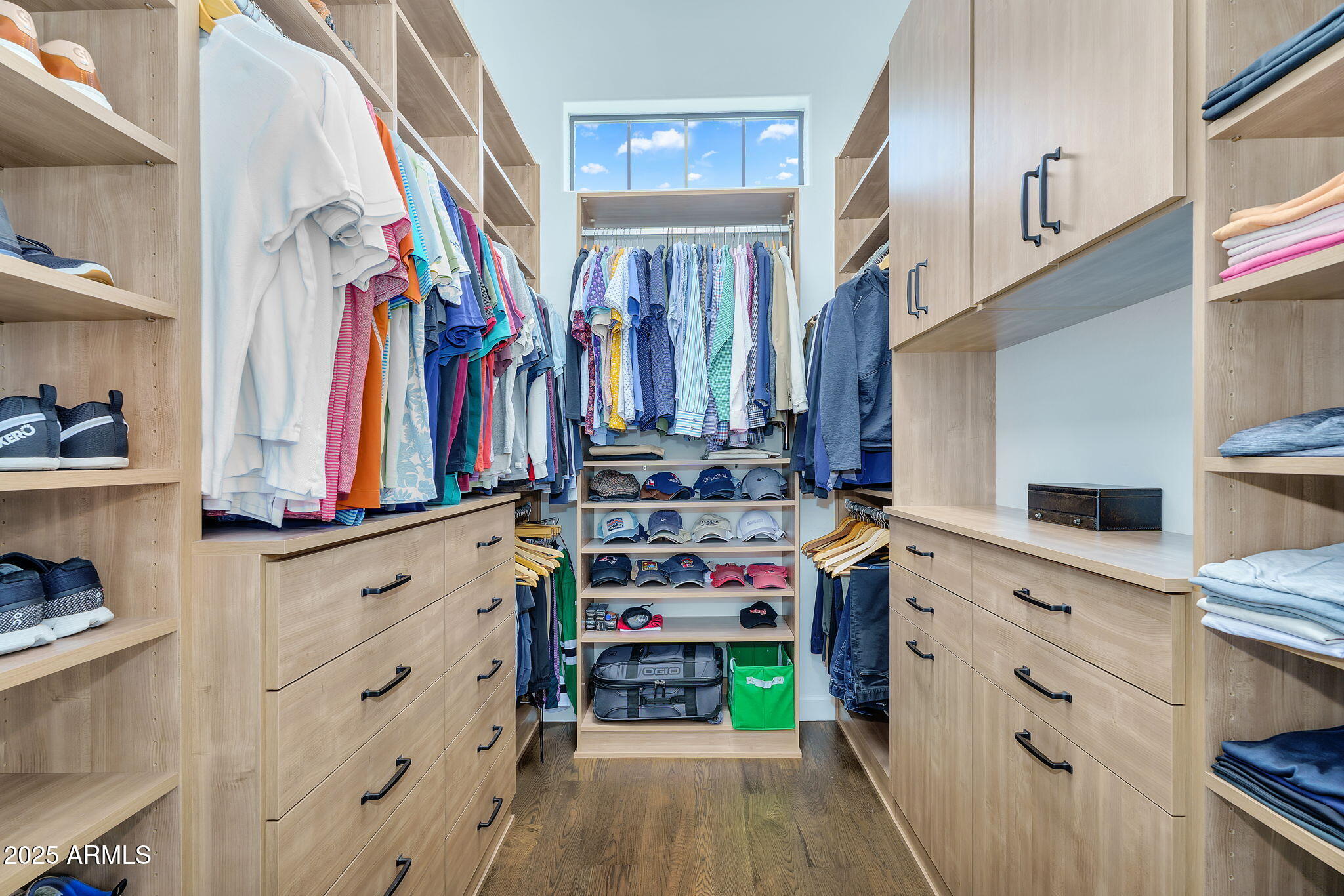 4037 E MINTON Circle