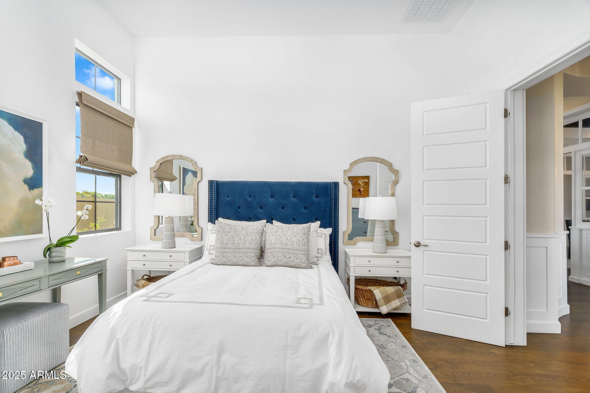 4037 E MINTON Circle